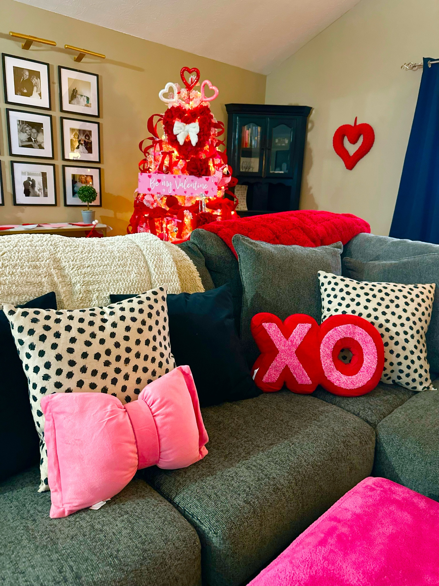 Target Vday Pillows $5

#LTKSeasonal #LTKHome #LTKFindsUnder50