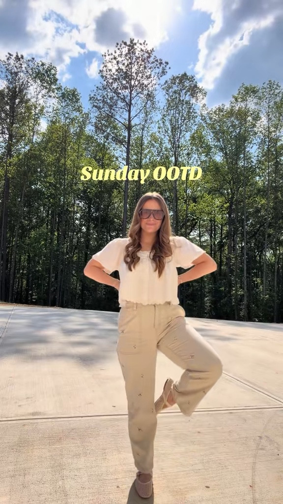 Sunday OOTD ☀️🤍

#LTKmomlife #LTKootd