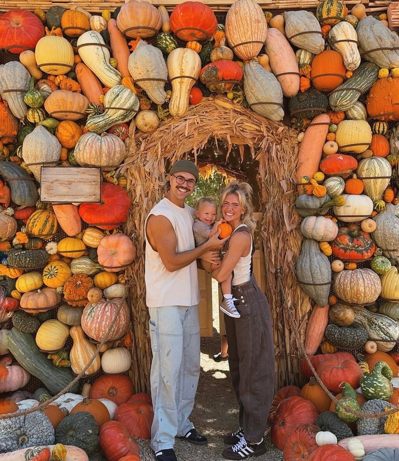Pumpkin patch day! 🤎

#LTKStyleTip #LTKHalloween #LTKFamily