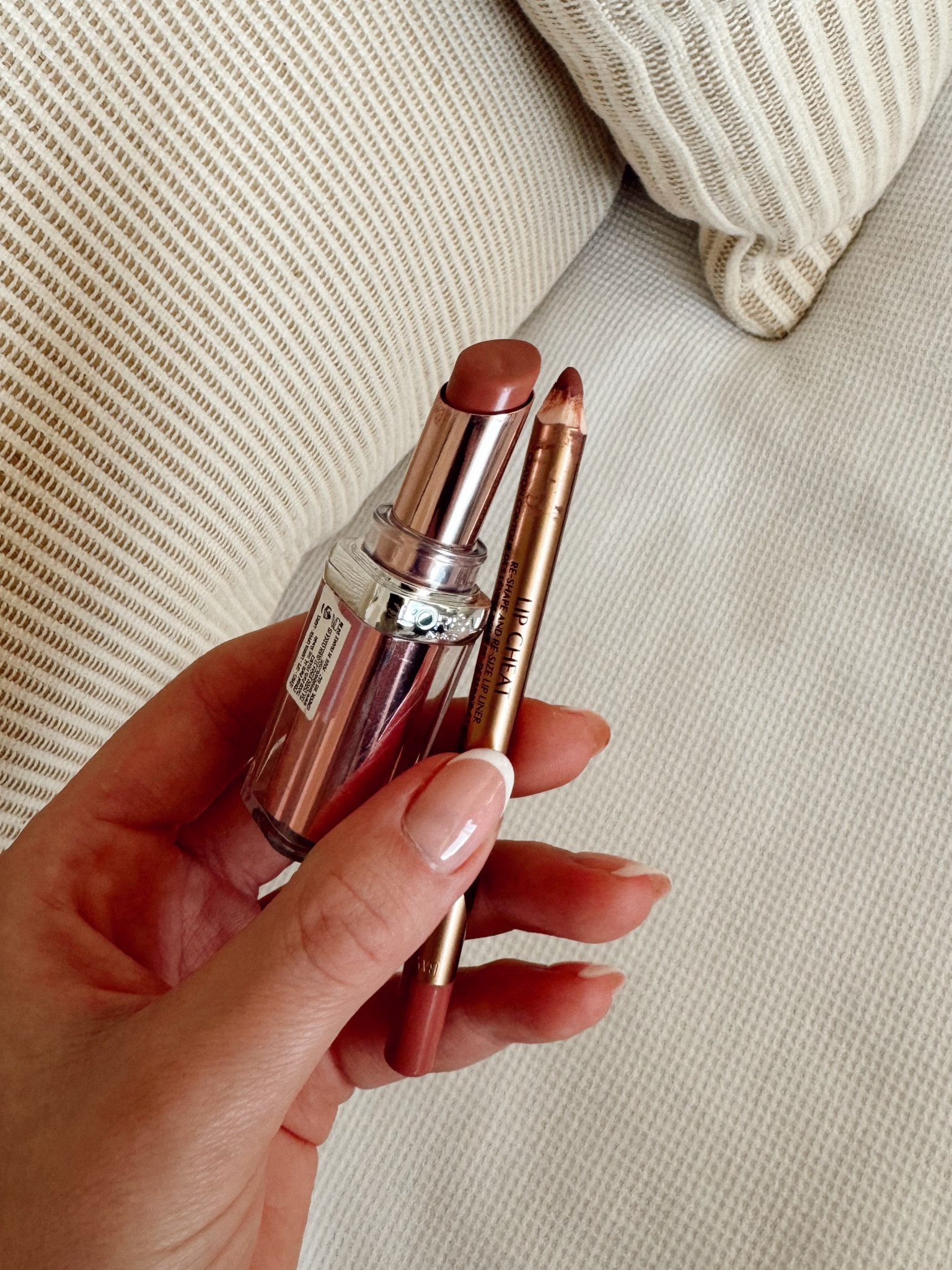 L’Oréal Paris glow paradise lipstick in Beige Eden & Charlotte Tilbury Lip Cheat in Icon Baby - use code: oliviabFA2PT to save money on CT 

Nude lipstick, pink lipstick combo

#LTKbeauty #LTKfindsunder50 #LTKeurope