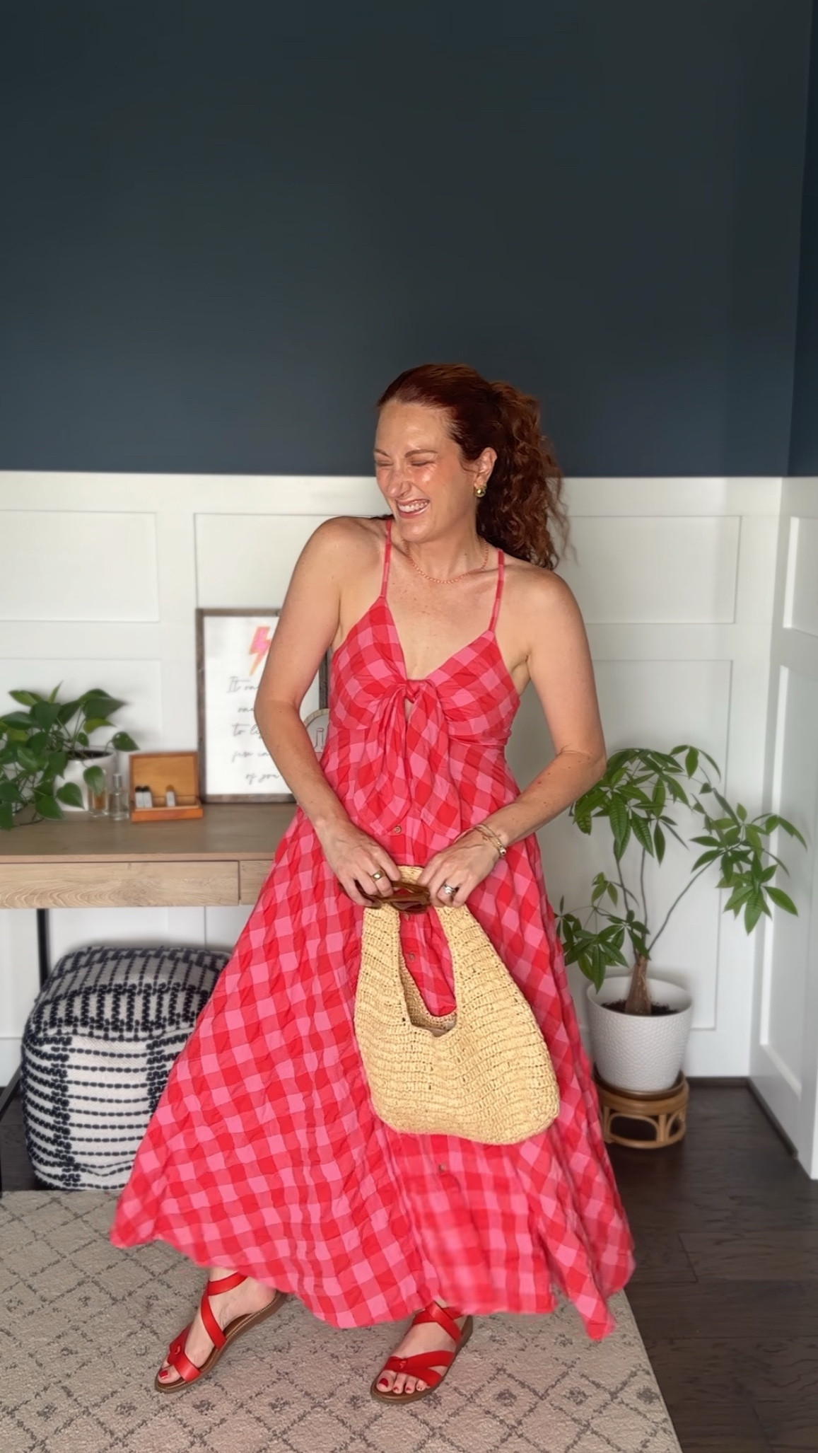 9 times out of 10 I’ll choose a dress over shorts. Here’s why this one in particular is 💣

✔️ no bra 
✔️ no need to match an outfit together 
✔️ pockets 
✔️ comfy 
✔️ flowy for hot weather 
✔️ made me feel put together and pretty 

I’m not an insecure person, but I will say that I haven’t been loving myself in shorts the last year or two. I’ll still wear them but I love building up my comfy dress collection. Anyone else feel similarly? 


#summermomstyle #momstyleinspo #over40style #colorfulstyle #summerdress #freepeopledress #summeroutfitideas

#LTKSeasonal #LTKOver40 #LTKSummerEdit