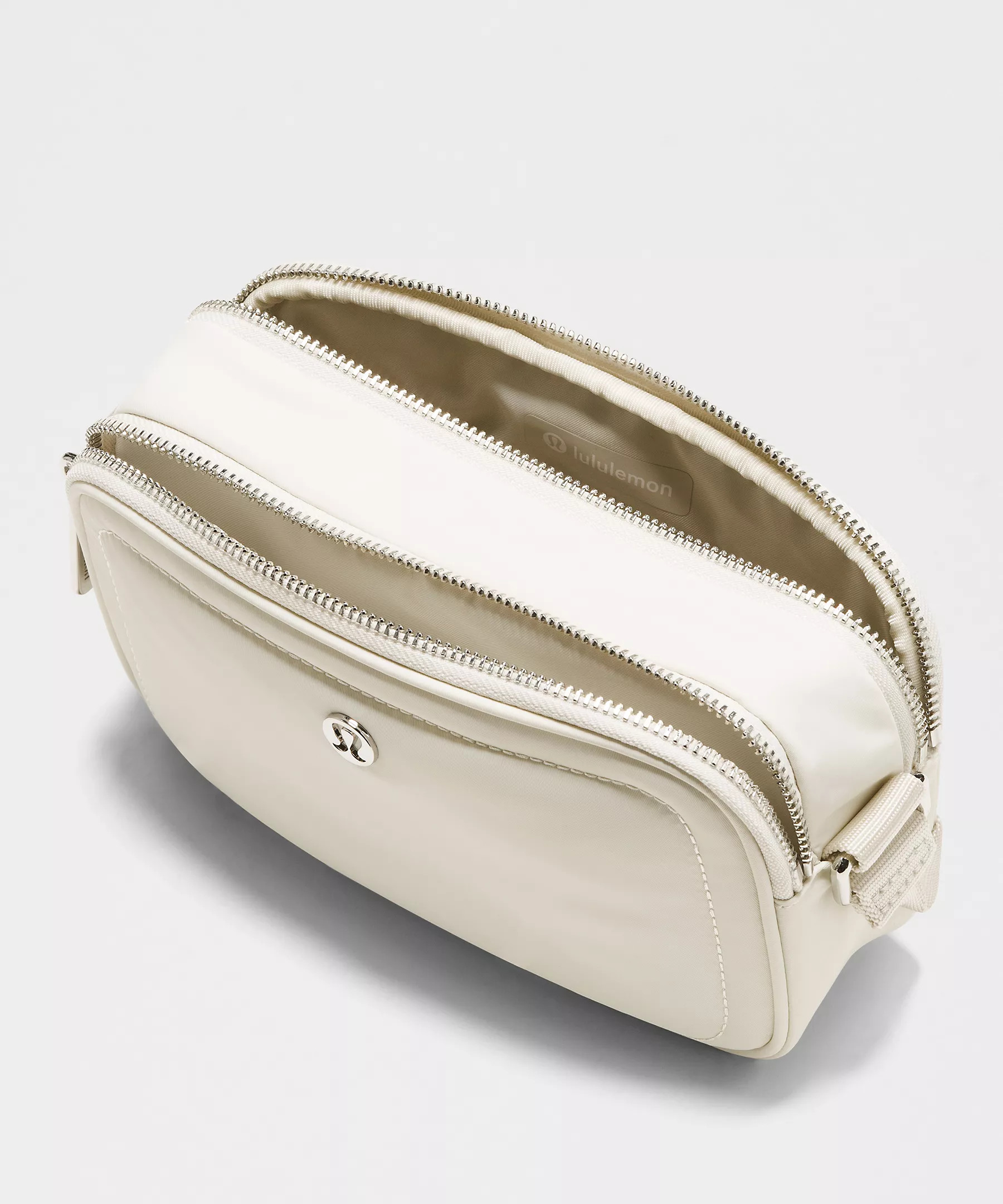 Crossbody Camera Bag 2L | Women's Bags,Purses,Wallets | lululemon | lululemon (CA)