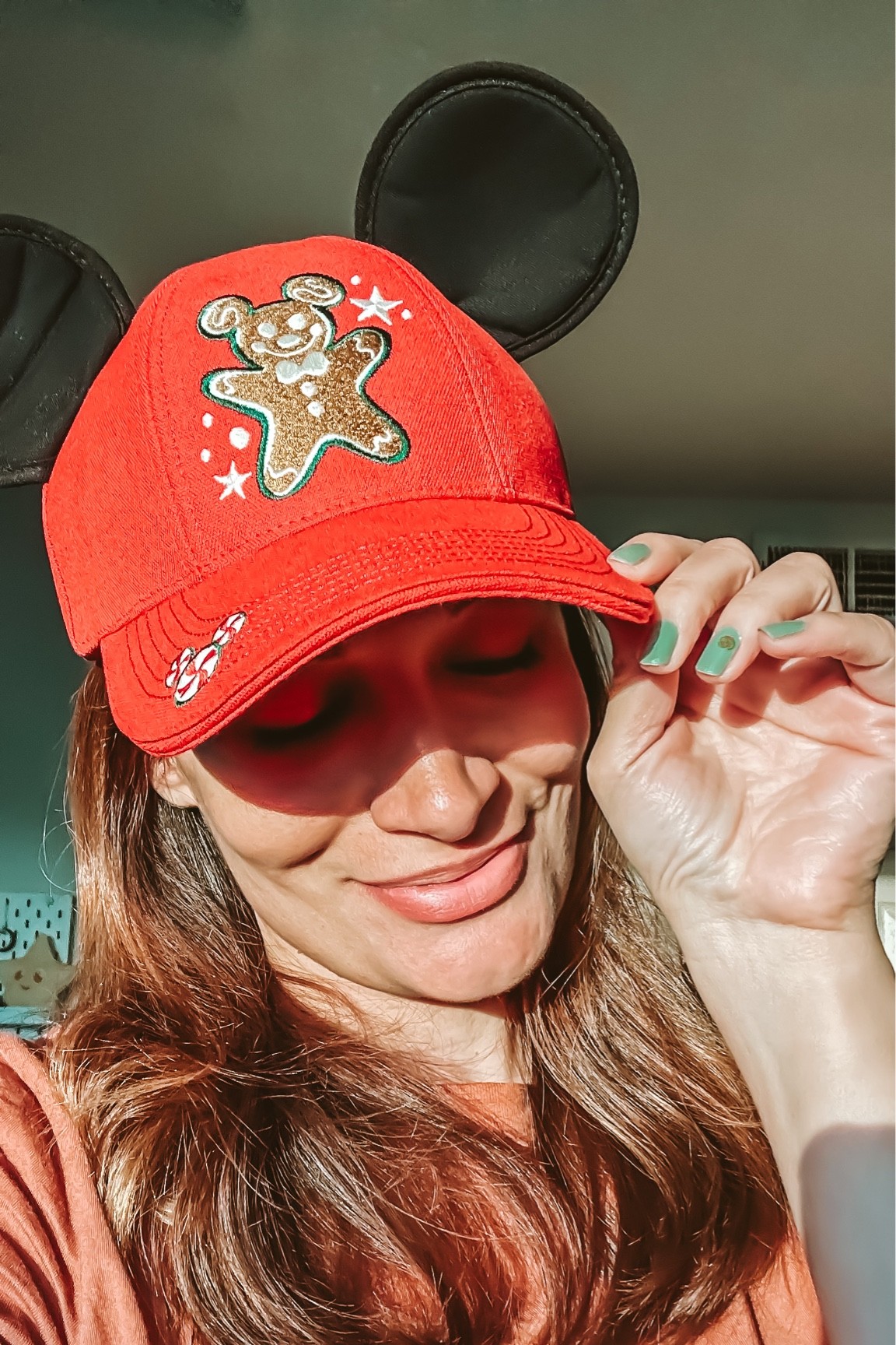Holiday Mickey Cap | Cute Disney Accessories 

#LTKstyletip #LTKHoliday #LTKfit