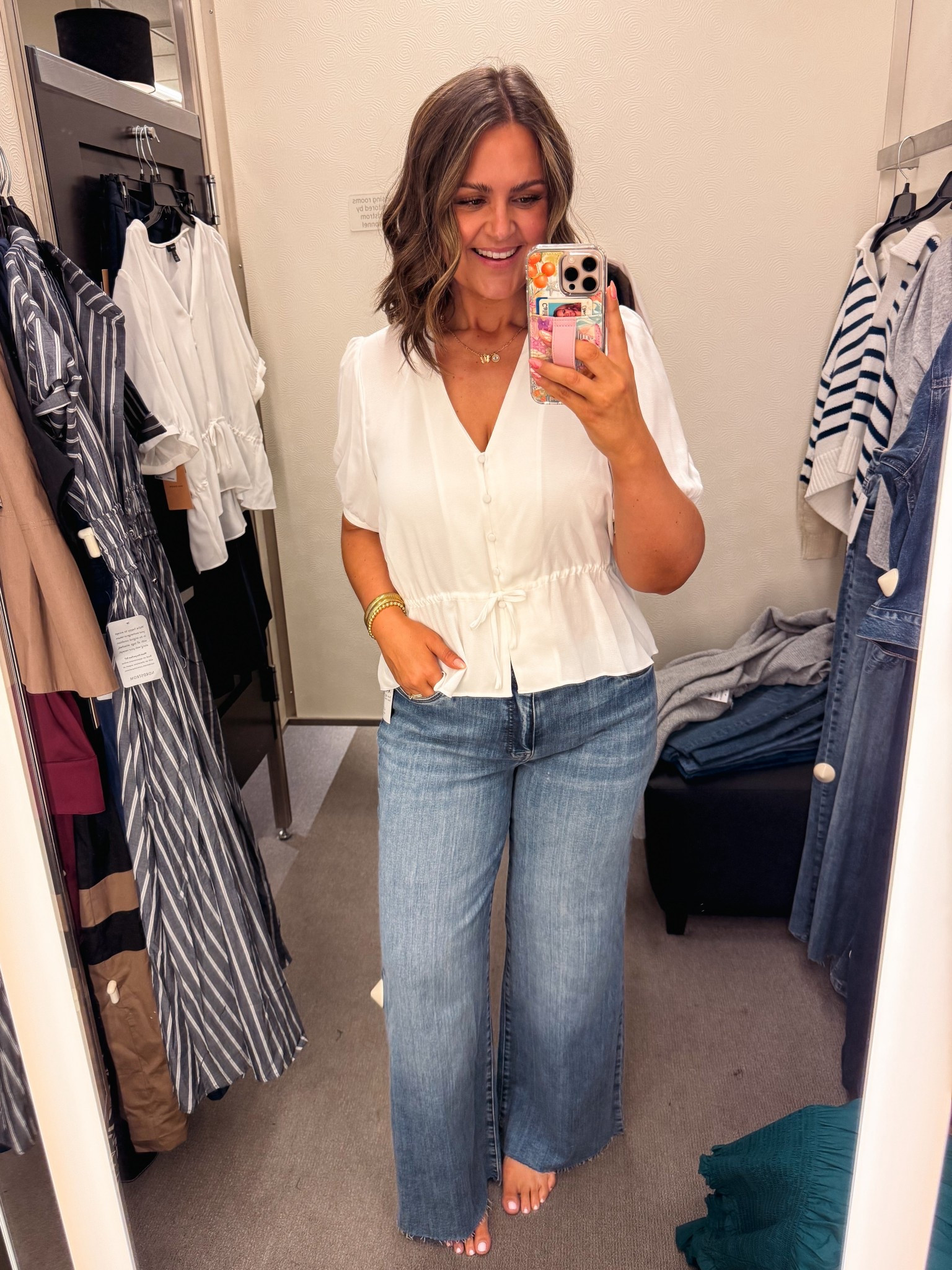 Nordstrom sale finds

Blousey top, medium (oversized)
Wide leg jeans, 12 (size down if in between)



#LTKFindsUnder100 #LTKMidsize #LTKStyleTip