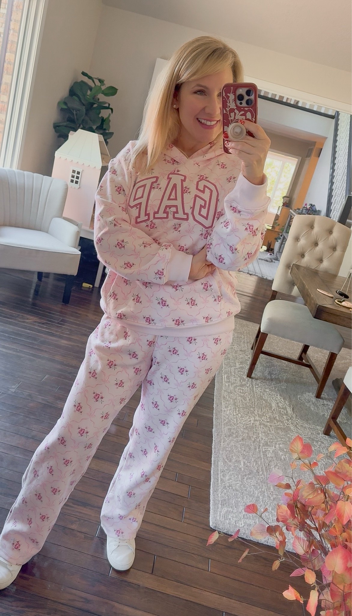 This set is so comfy and giving LSF vibes for a fraction of the price!

#LTKootd #LTKmomlife #LTKSaleAlert
