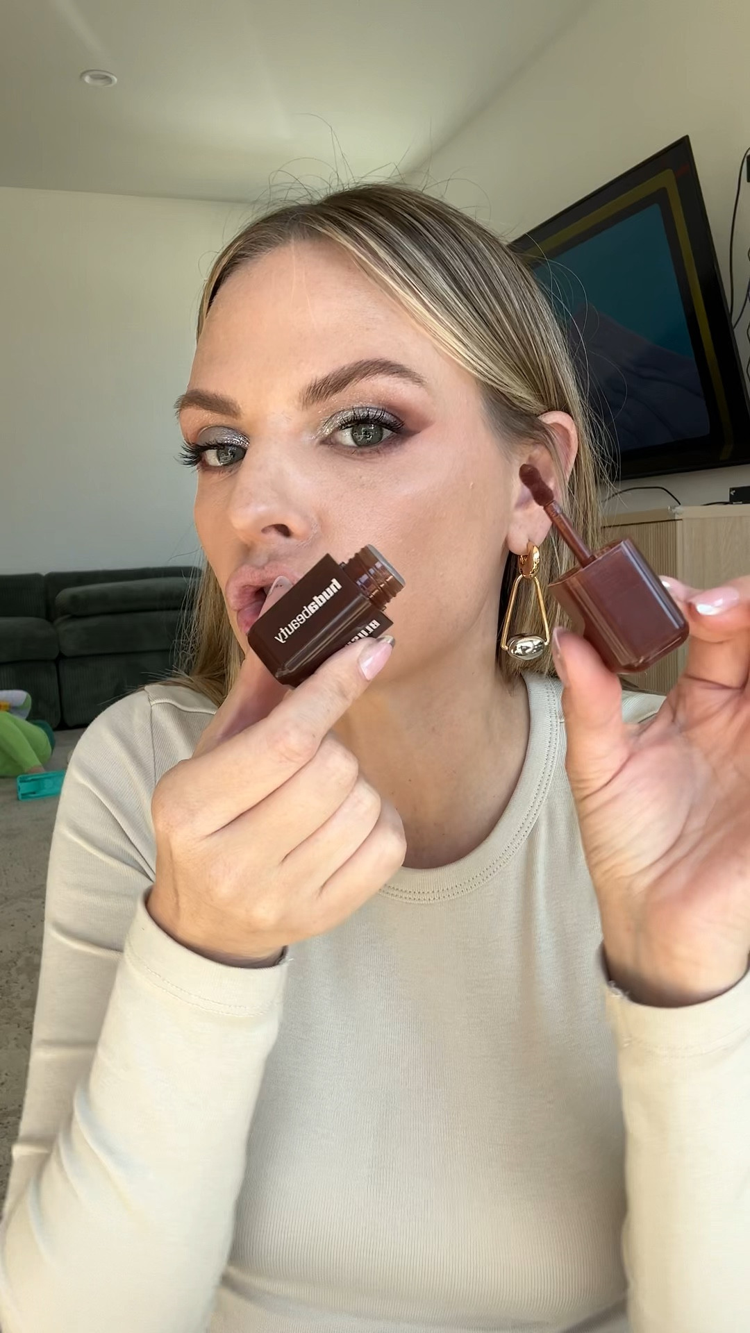 Chocolate blush 🍫🍫

#LTKGiftGuide #LTKBeauty #LTKCyberWeek