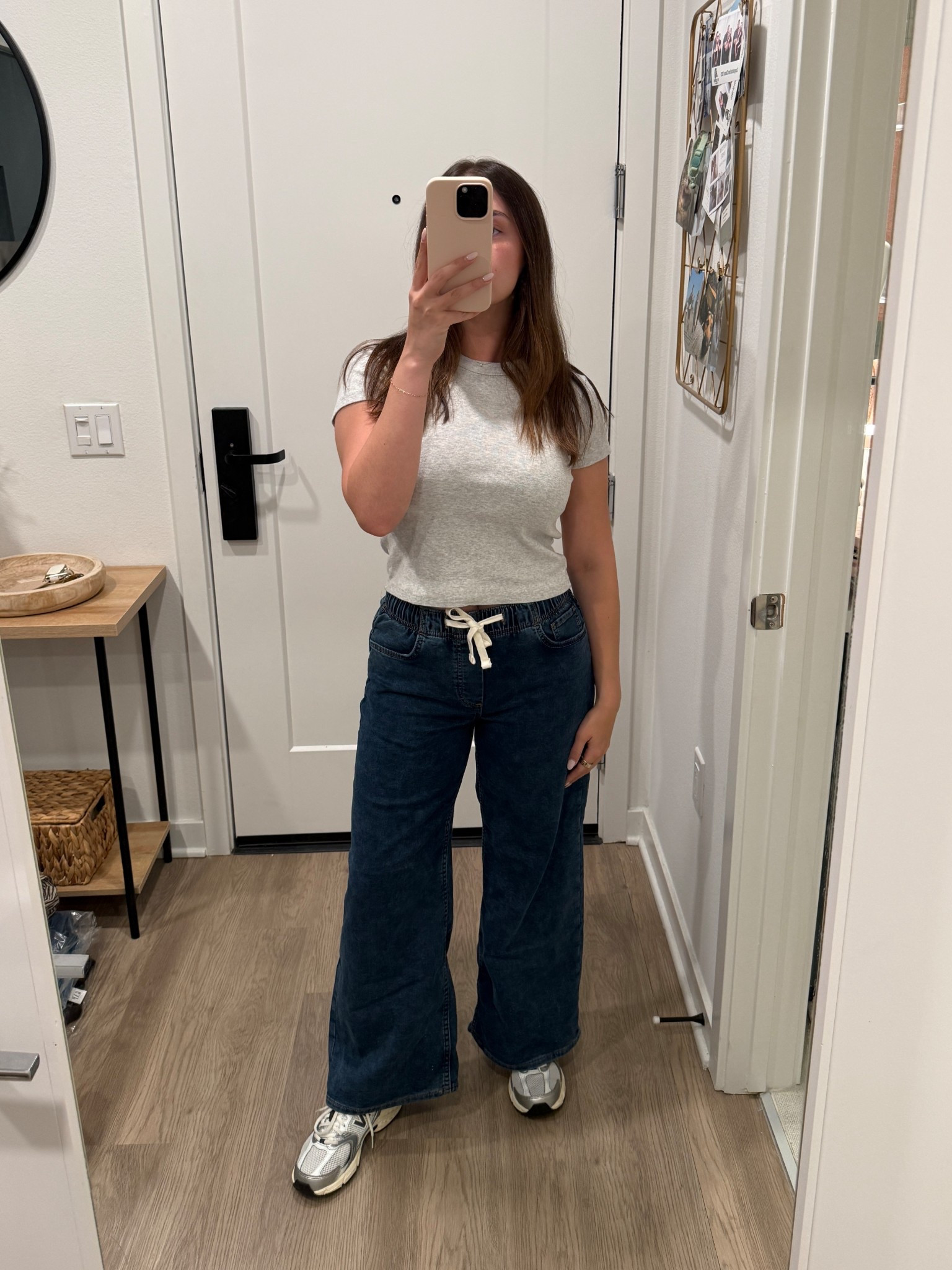 I’ve been sleeping on Gap!! these jeans are insanely comfy & I love that they come in petite sizing since I’m only 5’1 👖

#LTKPetite #LTKFindsUnder100 #LTKStyleTip