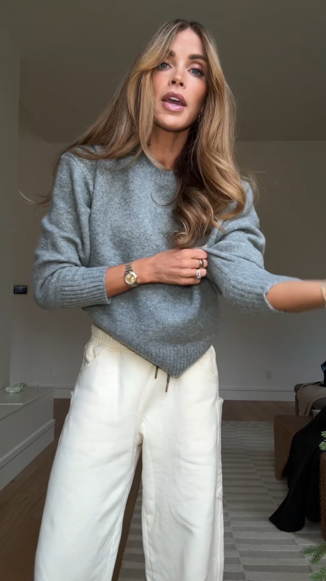  Full night fit details 

Sweater xs
Pants xs
Jacket small