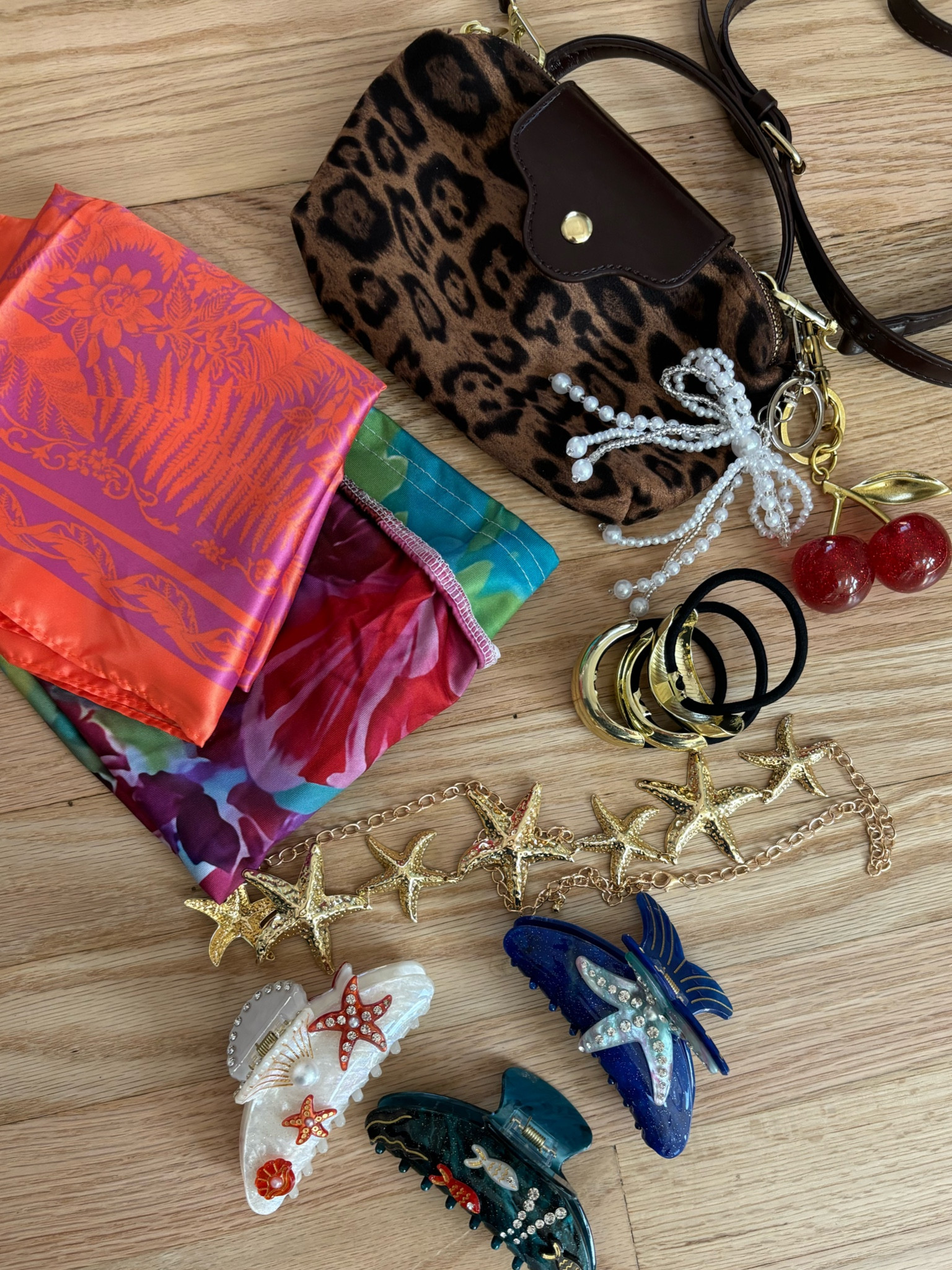 Mini SHEIN haul!! Cutest finds and trendy pieces ! 

Claw clips, vacation finds, vacation accessories, starfish belt, tropical top, tropical scarf, bag charms

#LTKFindsUnder50 #LTKStyleTip #LTKFindsUnder100