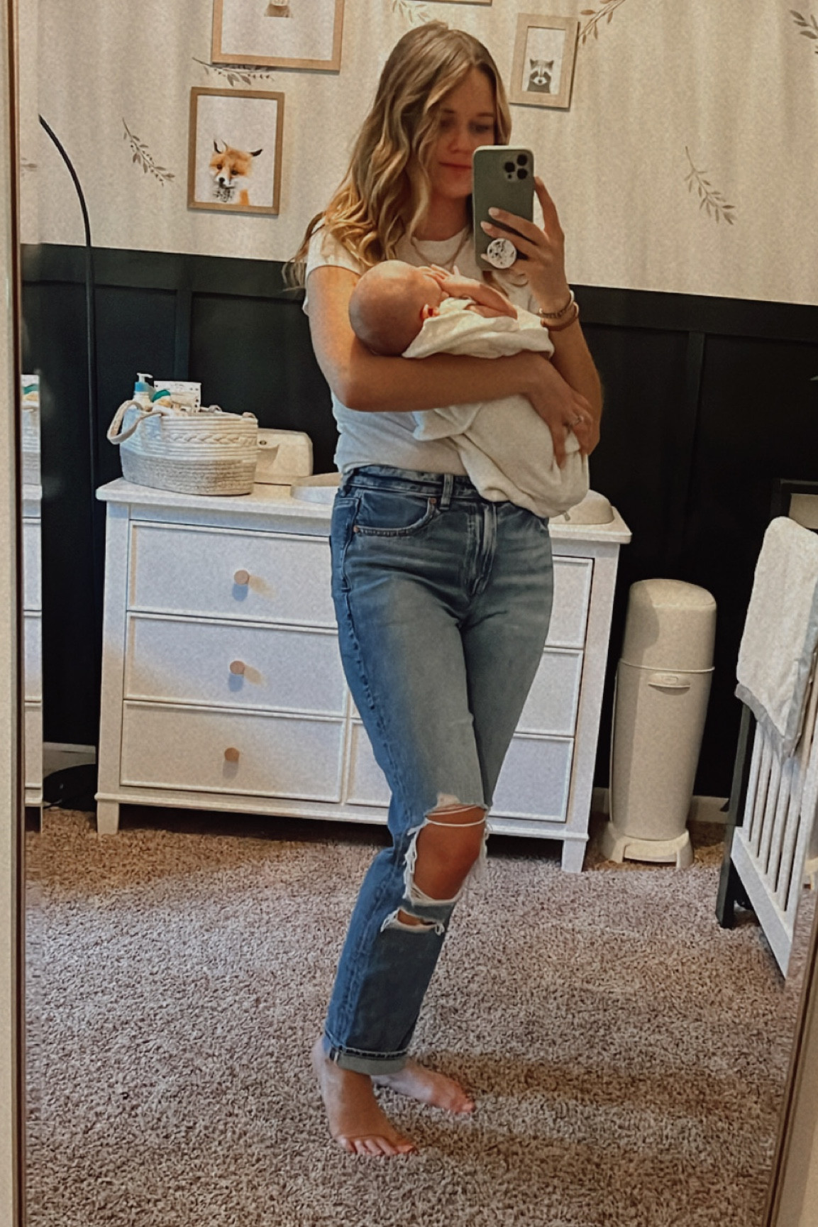 New favorite mom jeans wearing size 29✨