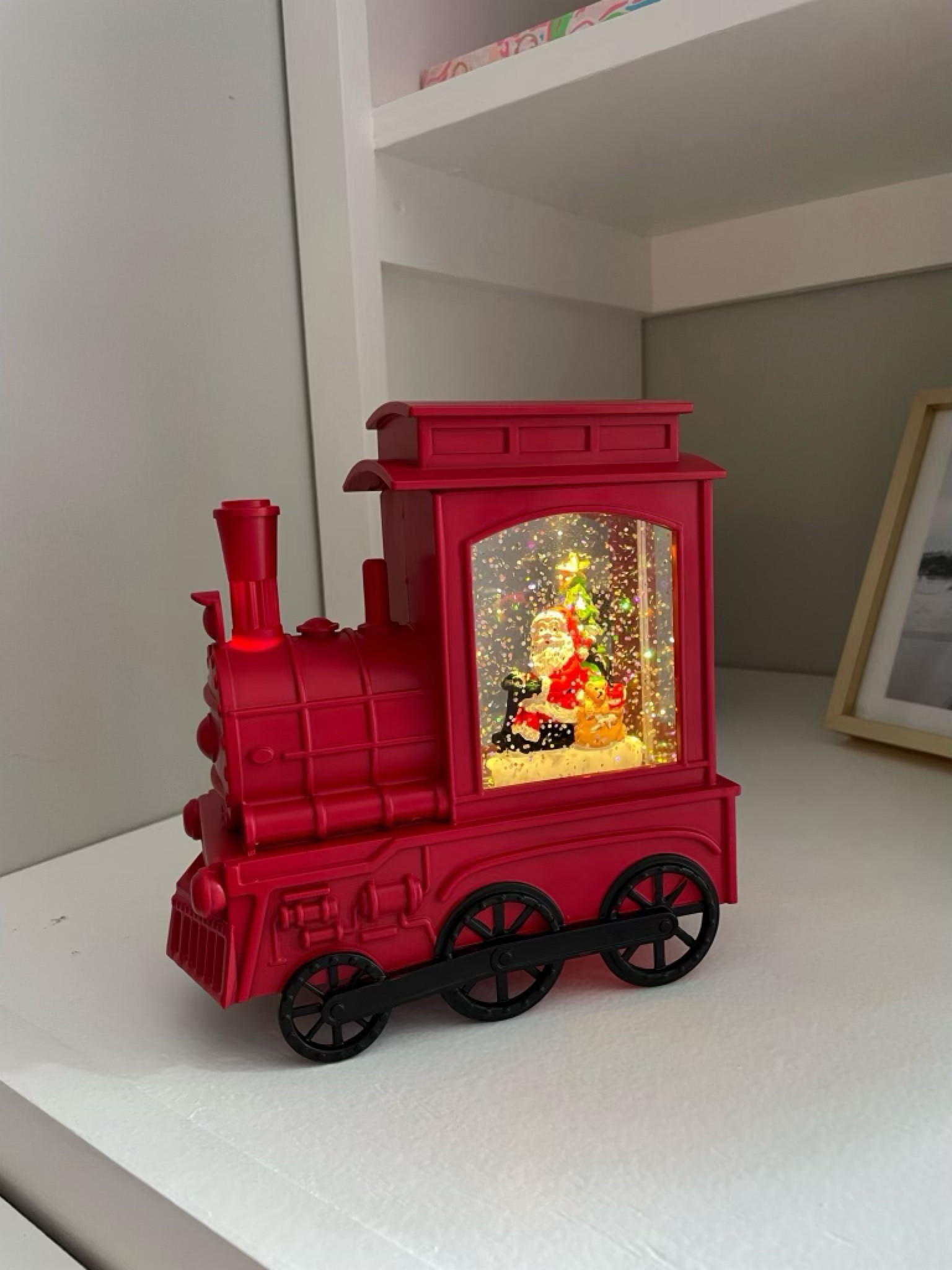 Kids room holiday decor 🎄

Music box. Snow globe. Christmas. Holiday. Santa. Decor. 



#LTKHoliday #LTKhome #LTKSeasonal