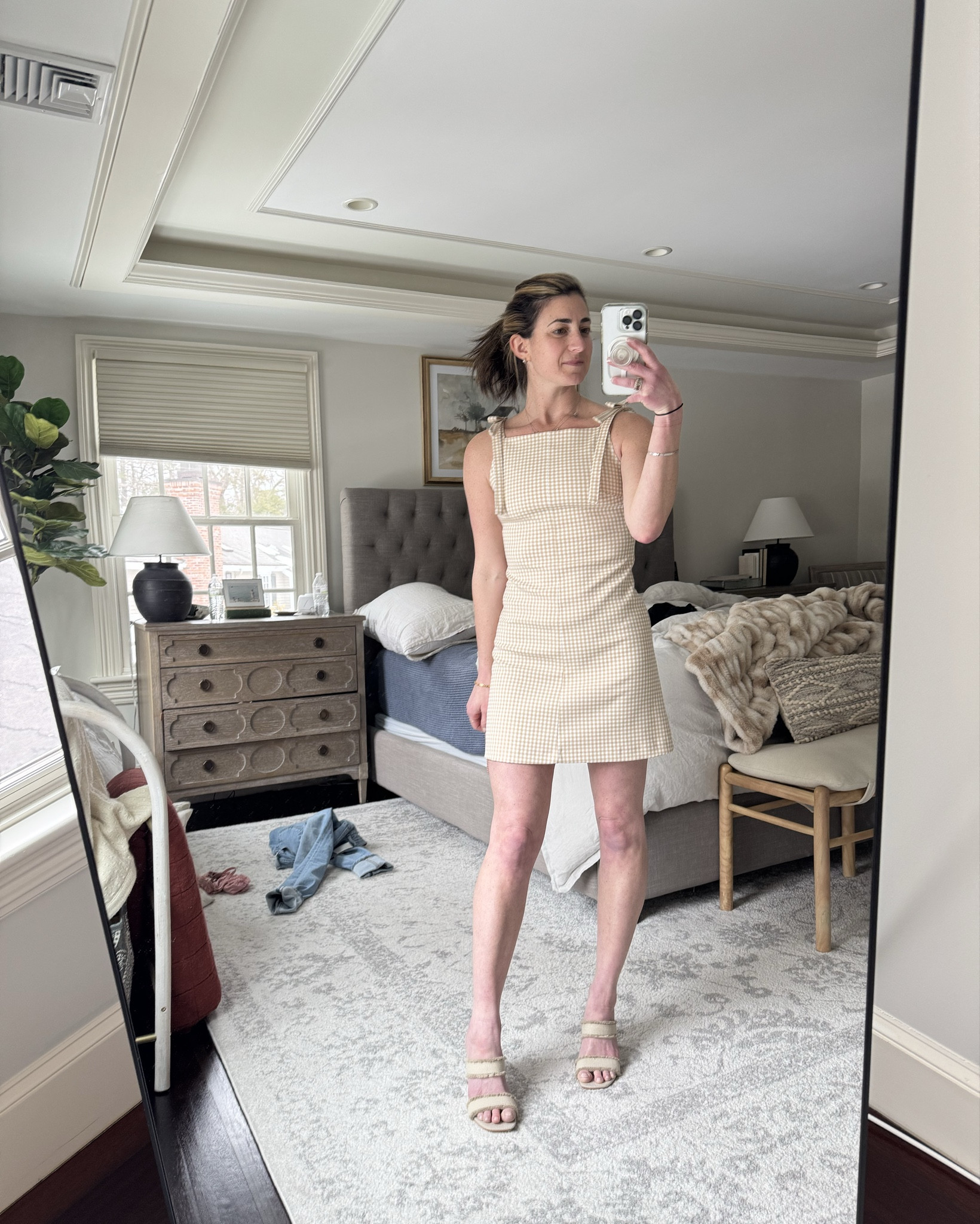 Bows gingham mini dress spring

#LTKMostLoved #LTKStyleTip #LTKSeasonal