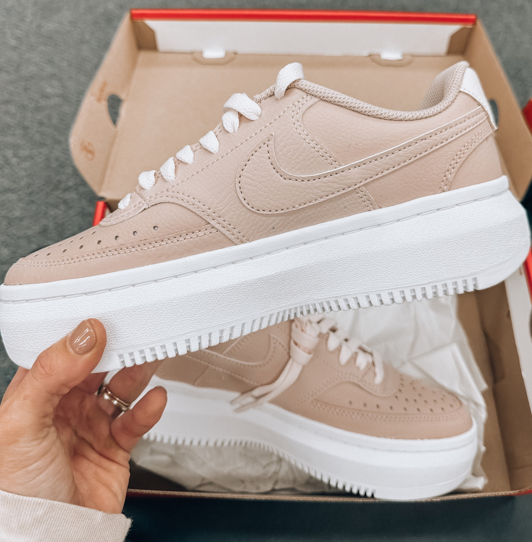 Nikes 😍

#LTKsalealert #LTKFind #LTKshoecrush