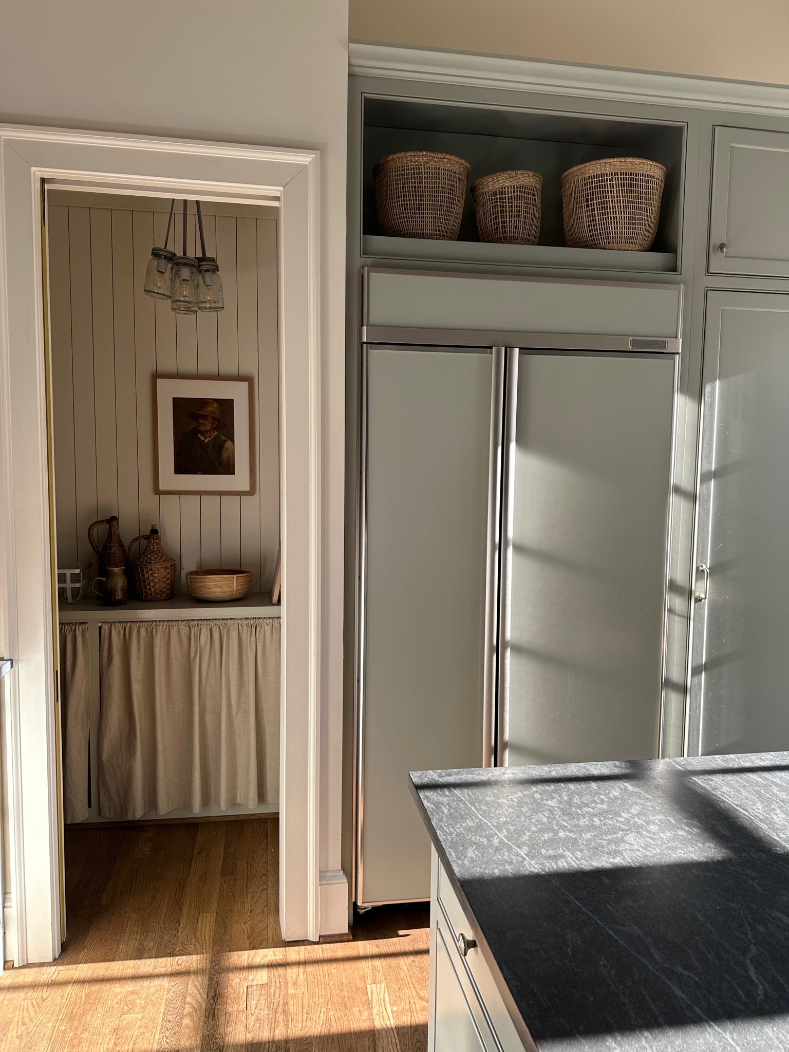 Neutral kitchen decor 
Cottage kitchen 
European farmhouse 
Thrifted 
Vintage kitchen decor 
Kitchen decor 
Home decor 
Kitchen inspo 


#LTKhome #LTKunder50 #LTKunder100