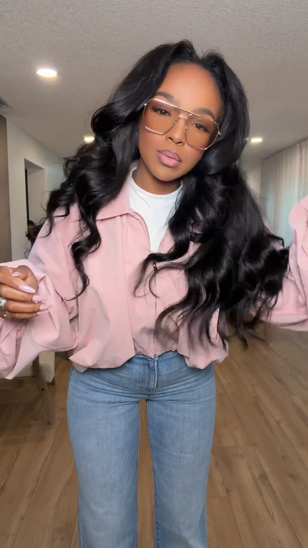 Scroll to shop!! This effortless outfit featuring a soft pink cropped jacket styled with classic flare denim gives a polished but relaxed look.

Perfect for brunch, casual meetings, travel days, spring outings, or elevated everyday outfits.

#LTKPetite #LTKdayinmylife #LTKootd