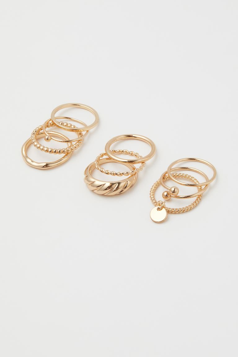 Metal rings in various designs. | H&M (US + CA)