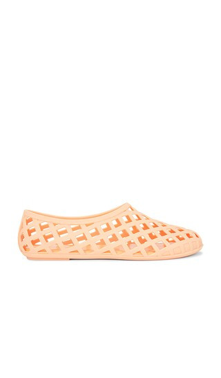 Jellz Flat in Natural | Revolve Clothing (Global)