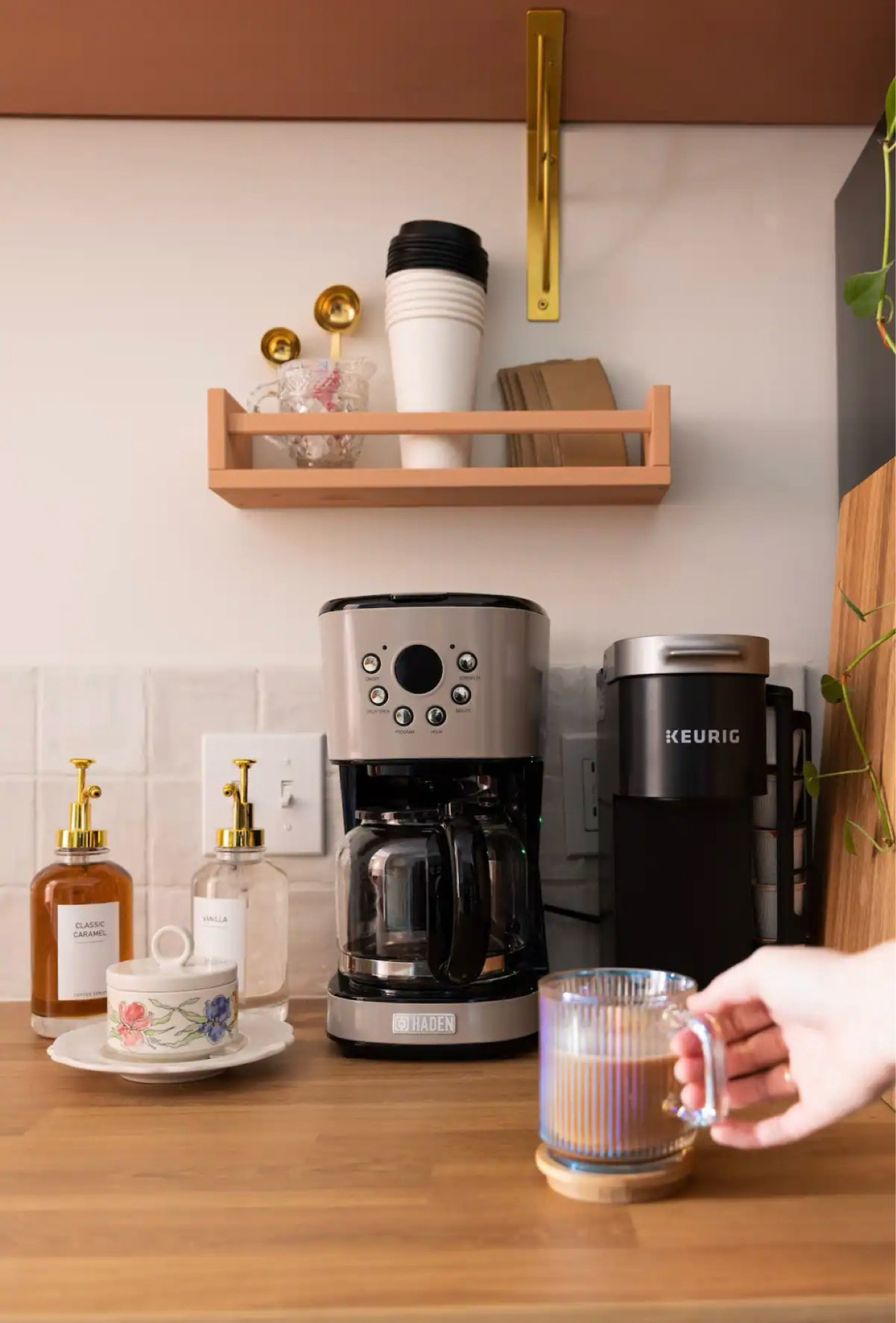 A cute coffee setup makes all the difference 🥹👌🏼

#LTKhome #LTKstyletip #LTKfindsunder100