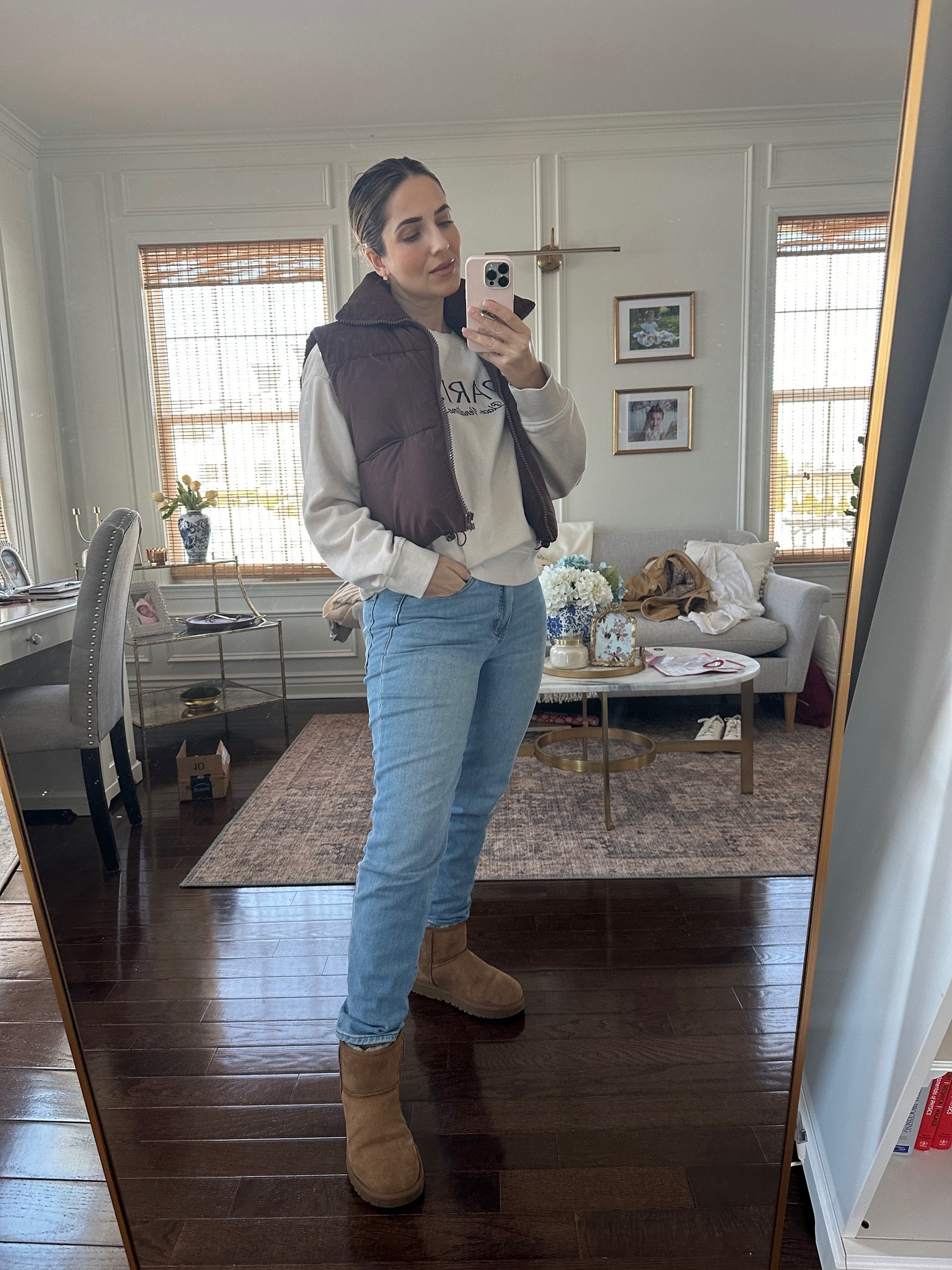 Casual mom OOTD

#LTKmidsize #LTKfindsunder100 #LTKfindsunder50