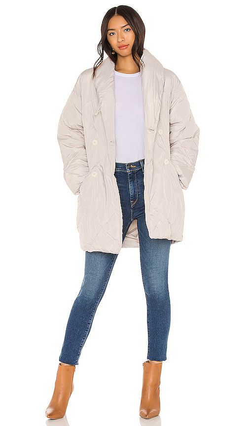 Free People Ella Puffer Jacket in Ivory. - size S (also in M,XS,L) | Revolve Clothing (Global)