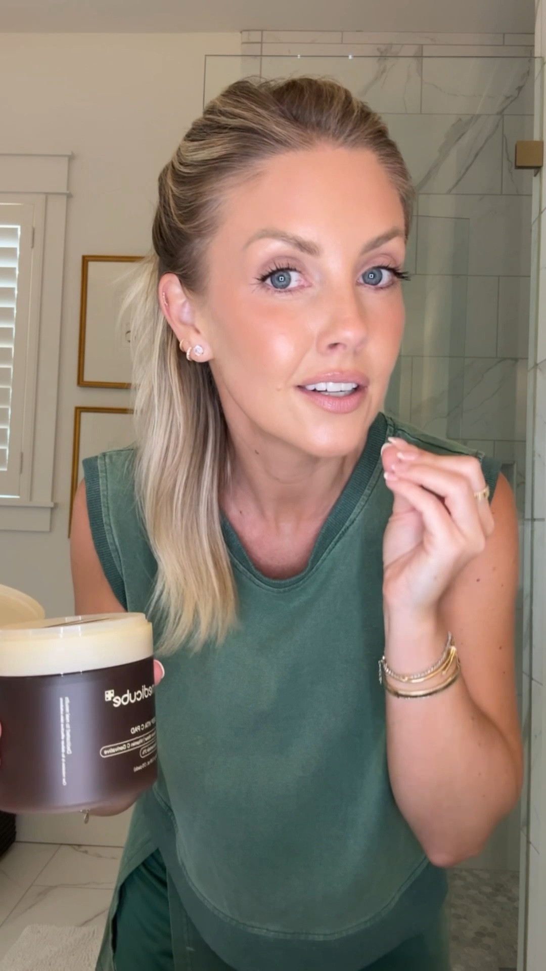 I’ve been loving these Vita C pads! Also linked my Amazon set, wearing the Small 🤍

#LTKSaleAlert #LTKFindsUnder50 #LTKBeauty