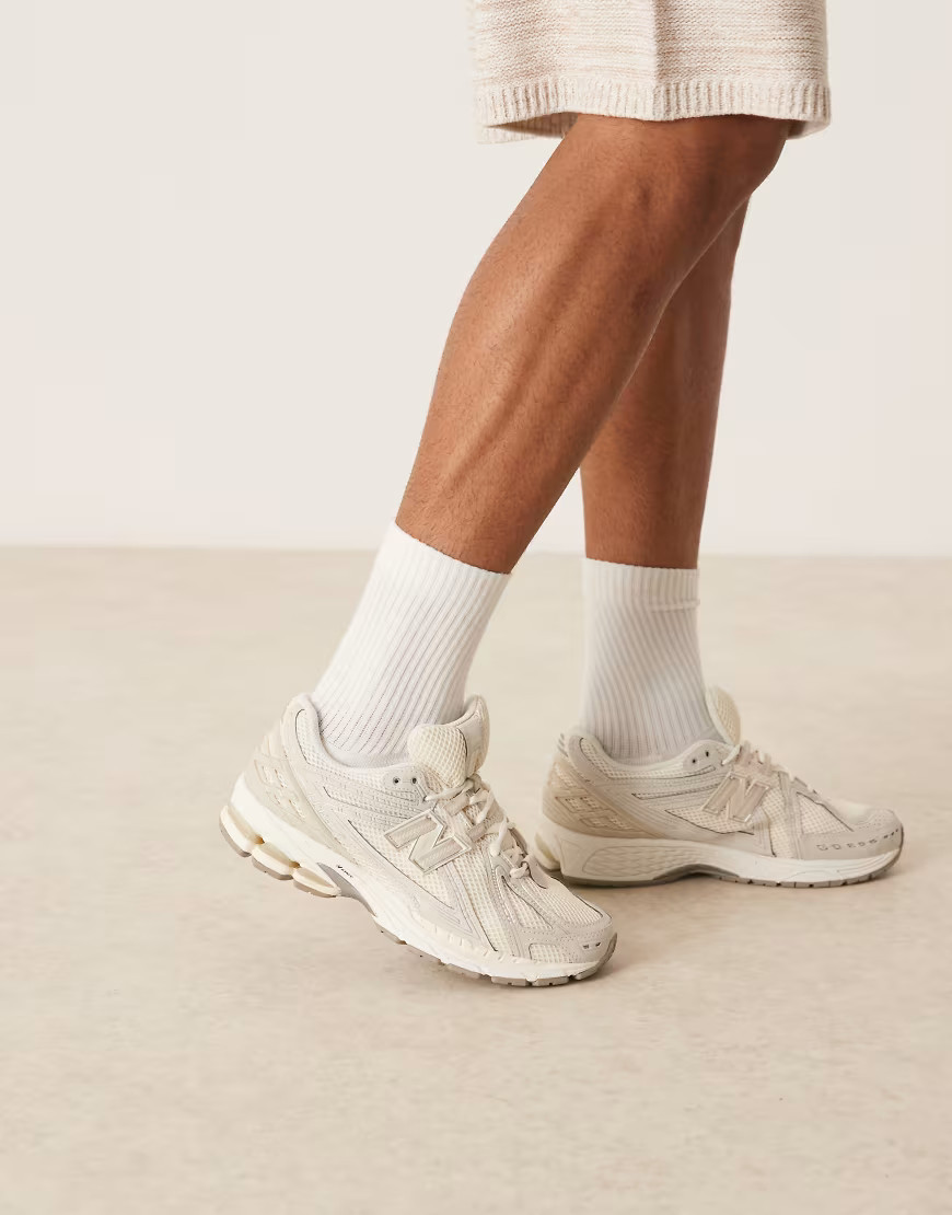 New Blance 1906 unisex sneakers in off white | ASOS (Global)