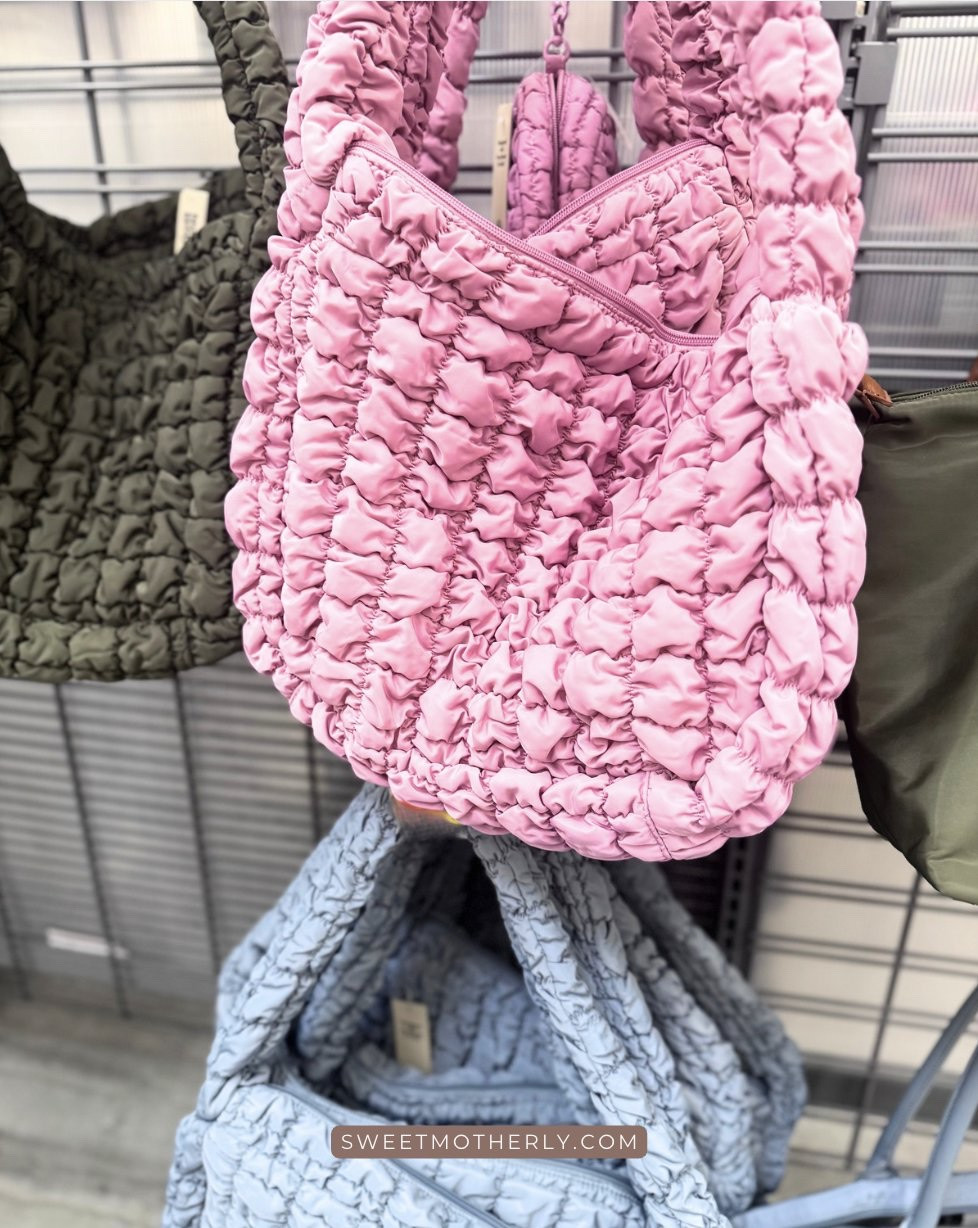 This adorable puffer tote bag is a dead ringer for the FP bag at a third of the cost!

oversized leather tote
suede carryall bag
shearling lined tote
structured work tote
neutral everyday tote
zip top travel tote
designer inspired tote
winter neutral handbag
large shoulder tote
minimalist leather carryall

#LTKSaleAlert #LTKootd #LTKHoliday