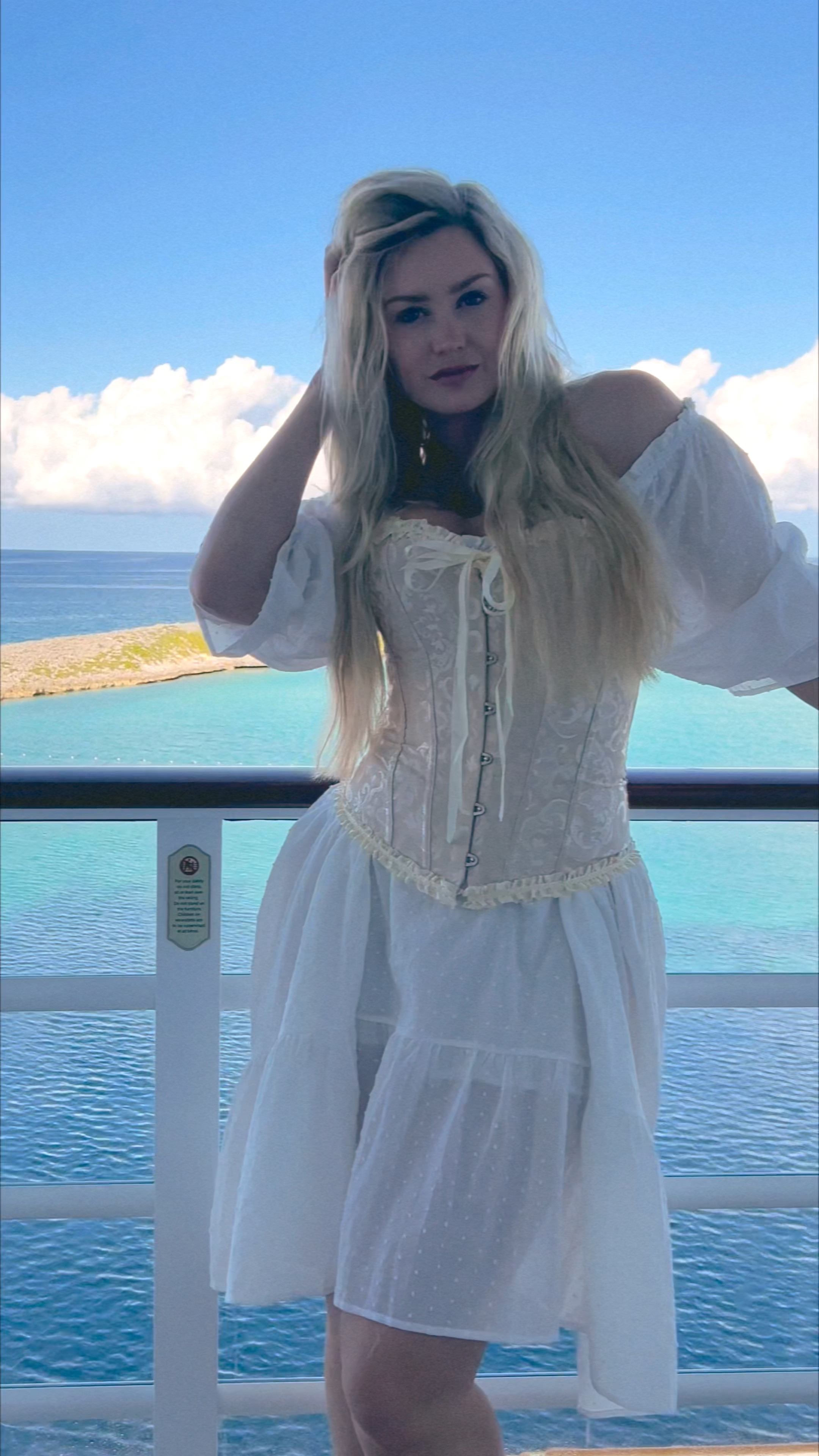 Elizabeth Swann bound for our Disney cruise pirate night 

#LTKcurves #LTKstyletip