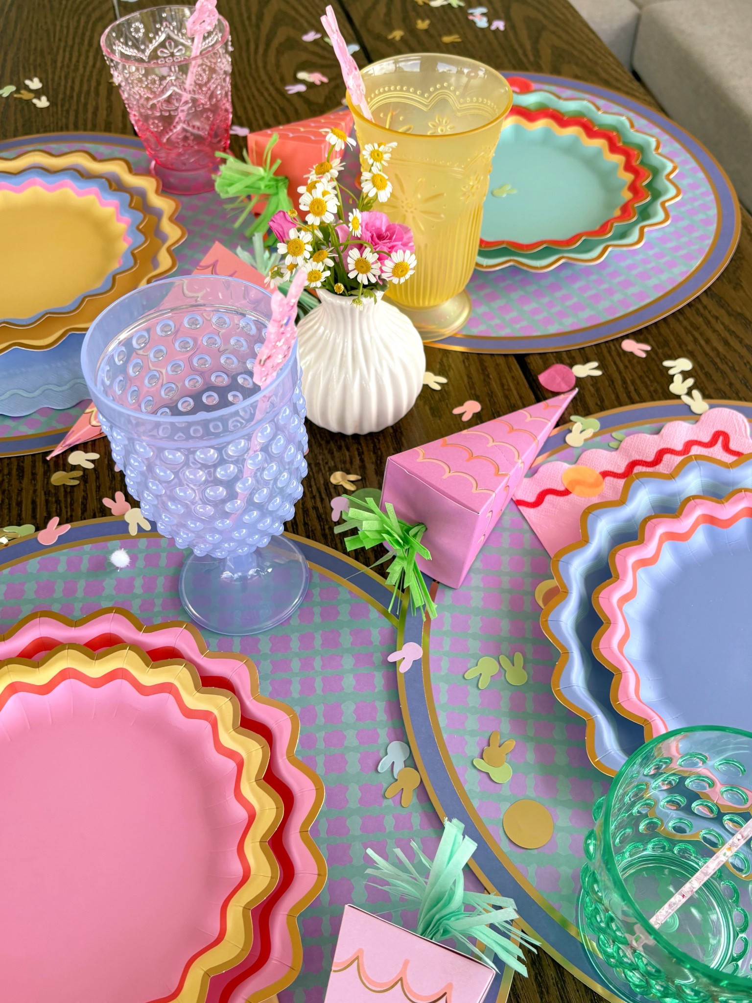 #ad @packedparty has the cutest Easter party hosting essentials! 

#packedparty #easterhosting

#LTKHome #LTKSeasonal