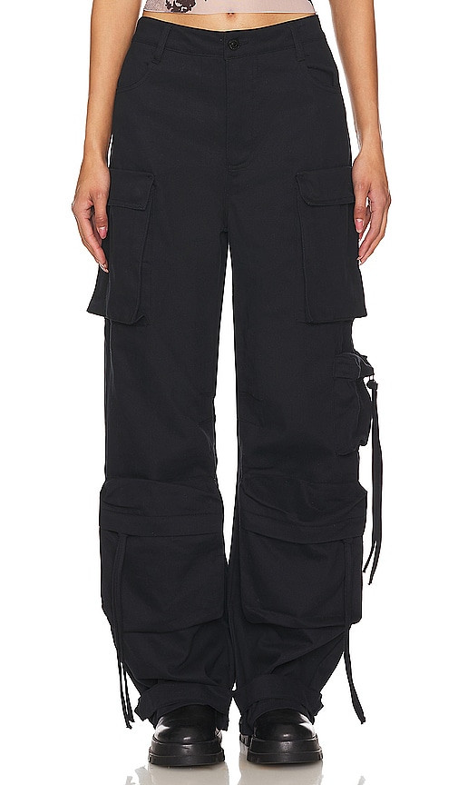 Steve Madden Duo Cargo Pant in Black. - size S | Revolve Clothing (Global)