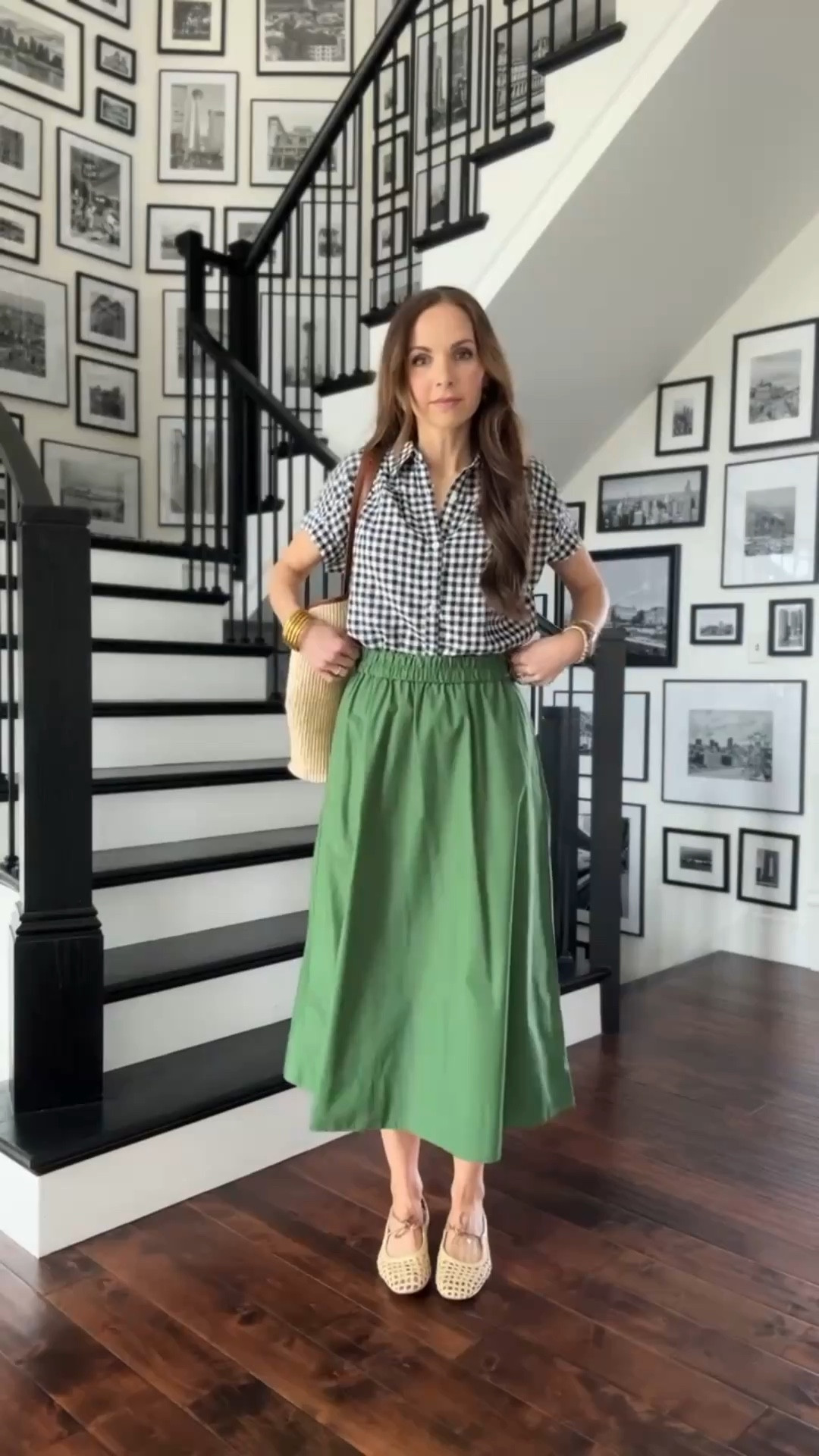 Spring outfit styling @Madewell midi skirt (currently 25% off)! Paired with @nordstrom linen top and woven flats 

#LTKootd #LTKgrwm #LTKSaleAlert