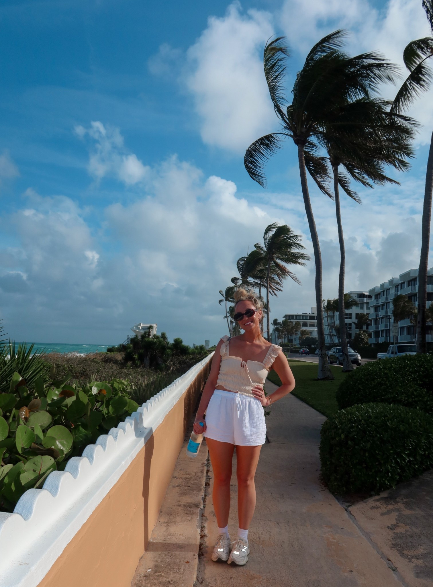 Palm Beach style for afternoon walks ✨

#LTKSeasonal #LTKdayinmylife #LTKootd