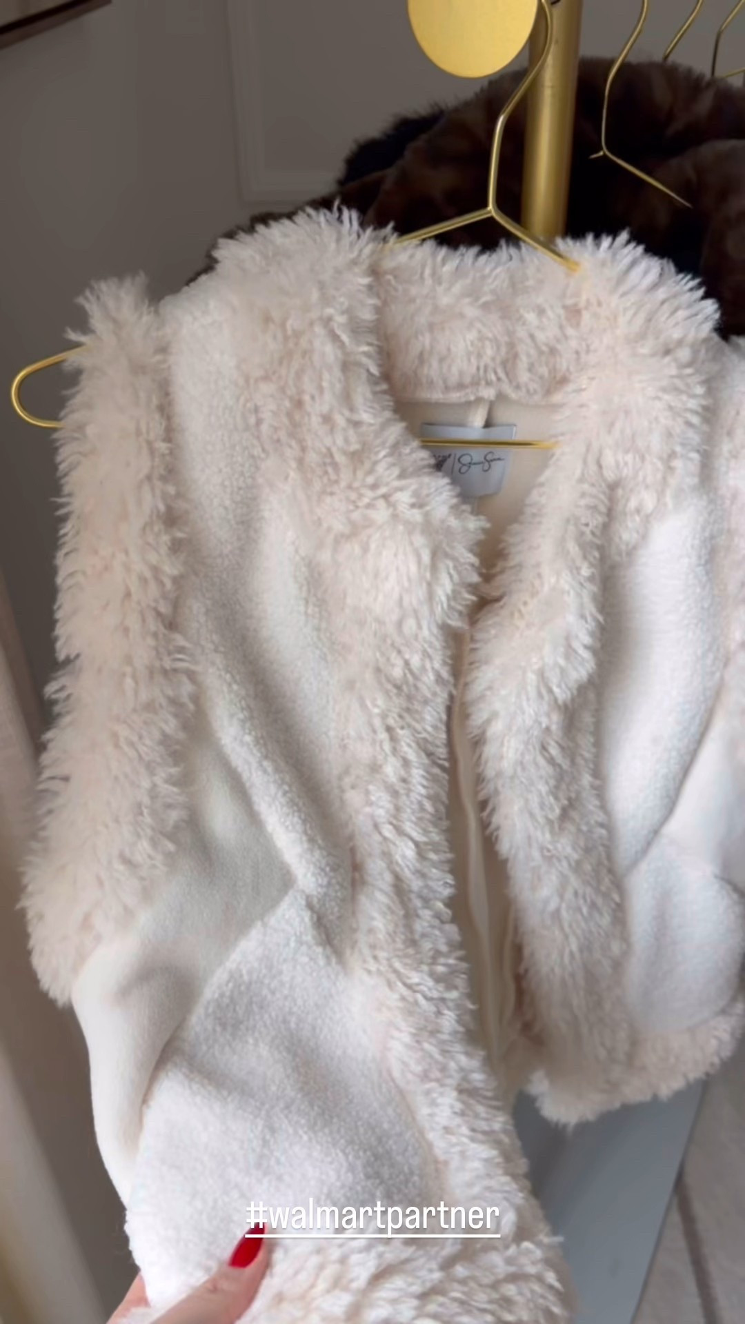 Okay how amazing is this vest? So soft and cozy, would be great for layering this winter! #walmartpartner #walmartstyle @walmartstyle

#LTKHoliday #LTKGiftGuide #LTKSeasonal