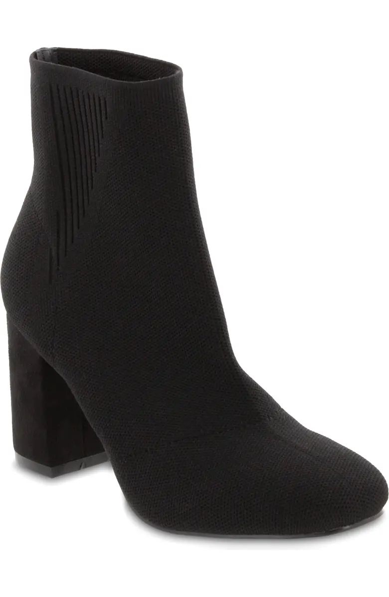 Braxton Block Heel Bootie (Women) | Nordstrom