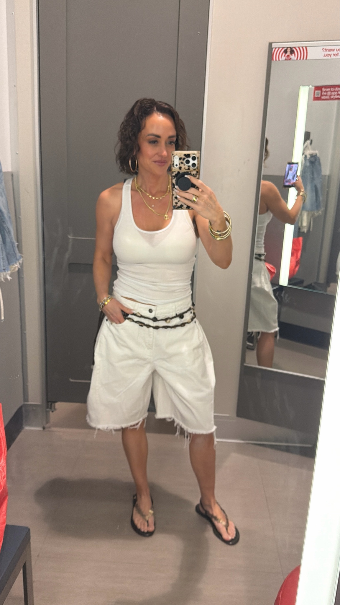 Xs tank, size 2 shorts, cutest pleating in the sides to give extra volume. Simple @Target fit for the win

#LTKgrwm #LTKOver40 #LTKdayinmylife