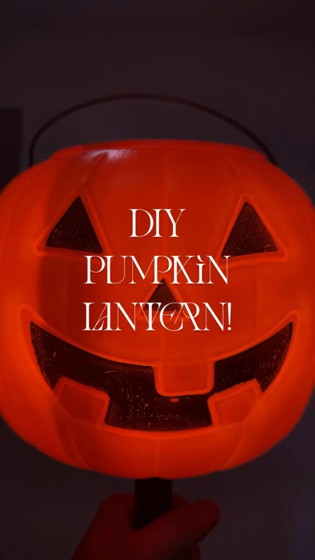 DIY pumpkin lantern! ✨🎃🖤

#halloween #halloweendiy #lantern #halloweencrafts