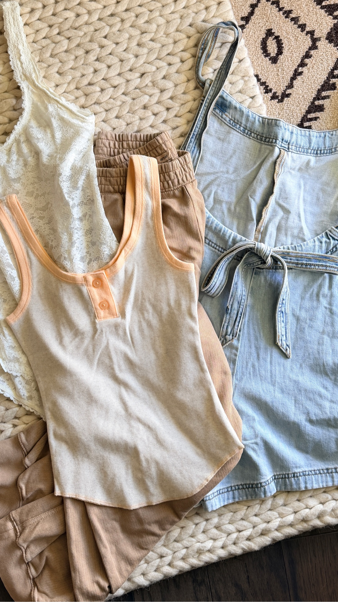 Spring + Summer Essentials 
Summer capsule wardrobe 
Summer basics 

#LTKootd #LTKTravel #LTKvlog