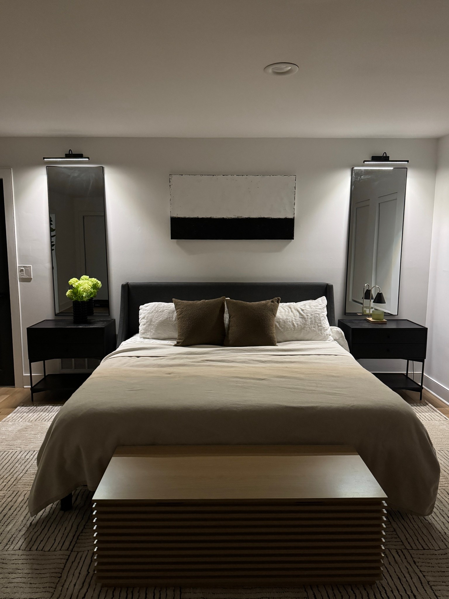 Mirror lights, full length mirror, nightstand, night table, storage bench, vase, flowers, candle warmer, upholstered bed, Amazon home, Amazon finds, home decor 

#LTKFindsUnder50 #LTKHome #LTKSaleAlert