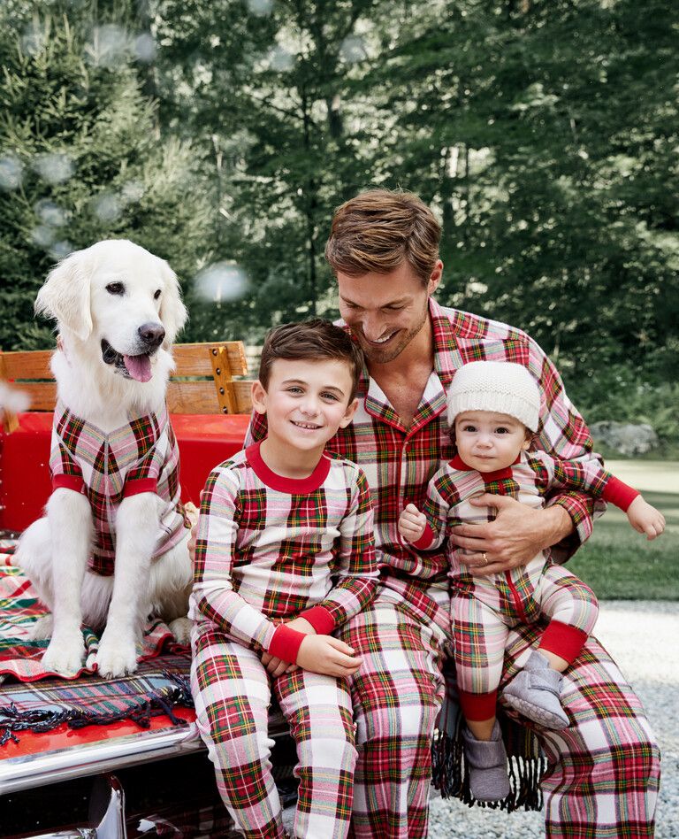 Holiday Plaid Matching Family Pajama Set | Hanna Andersson