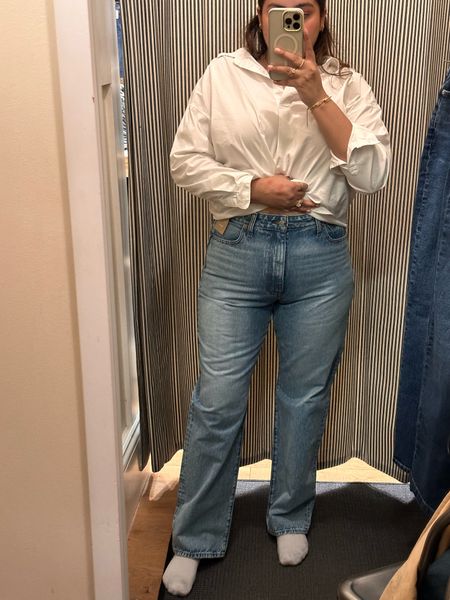 Madewell straight jeans 

#LTKsalealert #LTKmidsize #LTKstyletip