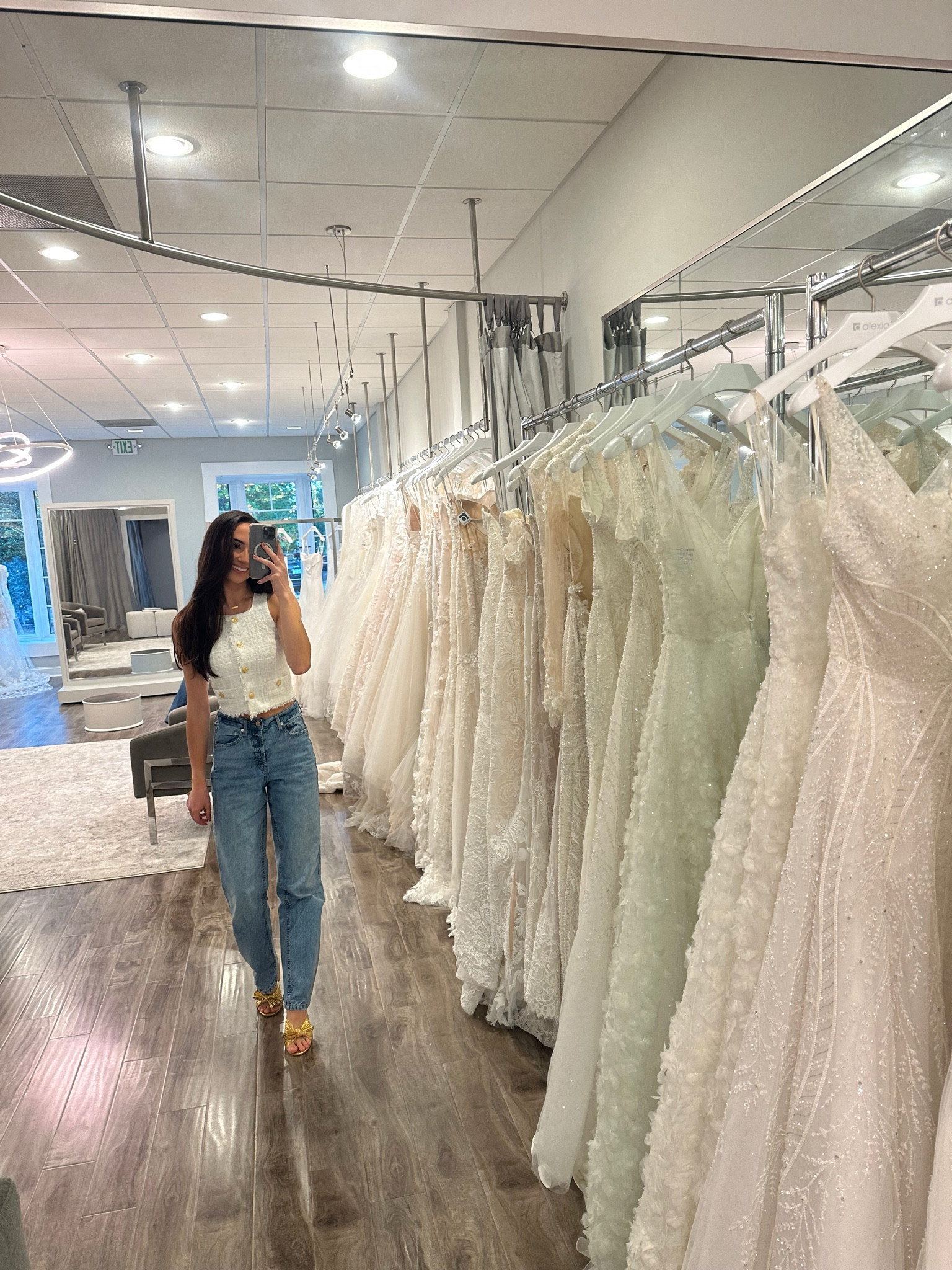 Wedding dress shopping fit 👰🏻‍♀️💍 Gold & white is the best combo🤍✨

#LTKSeasonal #LTKHoliday #LTKWedding