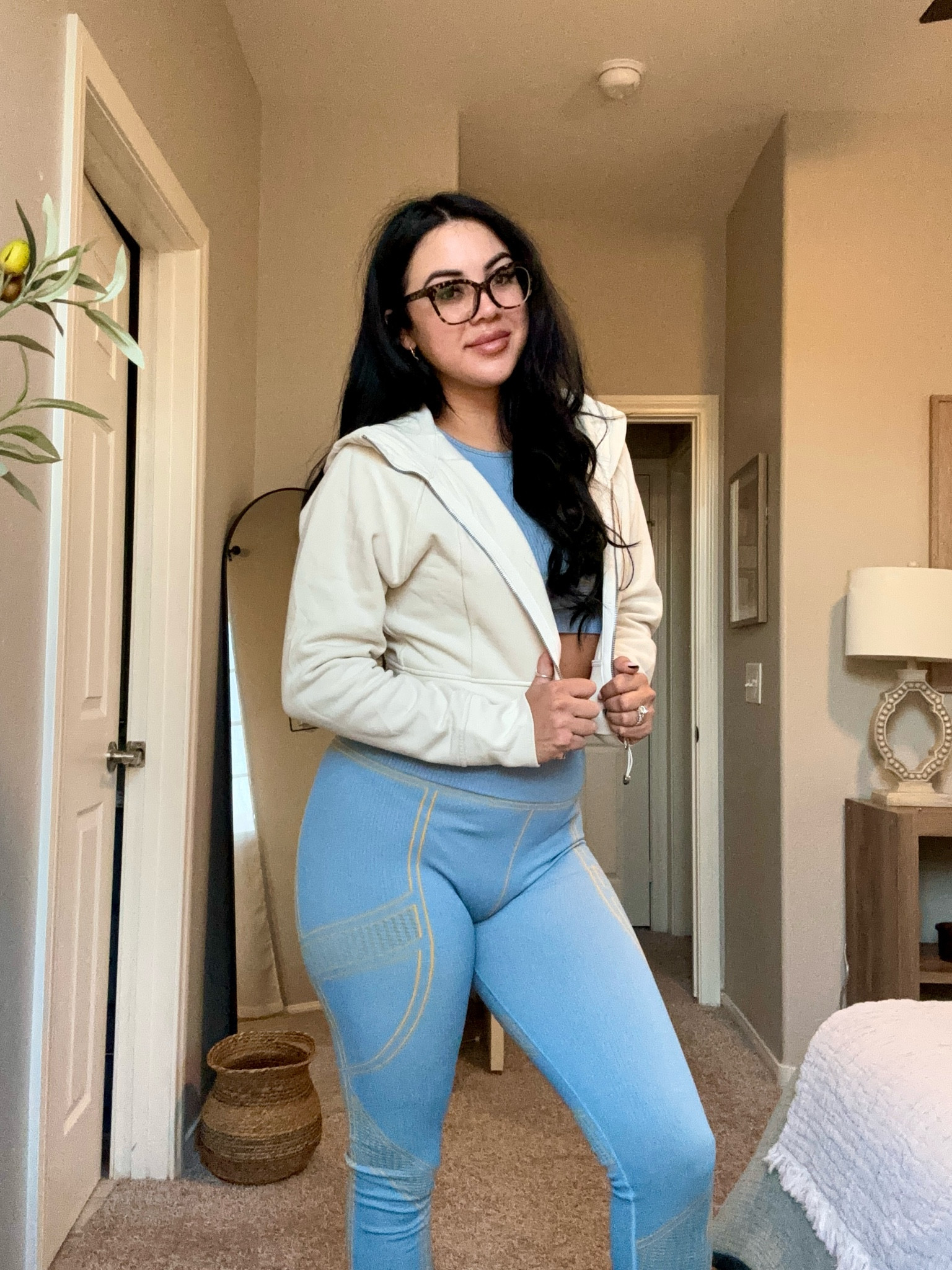Off to Pilates this chilly morning! 

#LTKActive #LTKFindsUnder100 #LTKMidsize