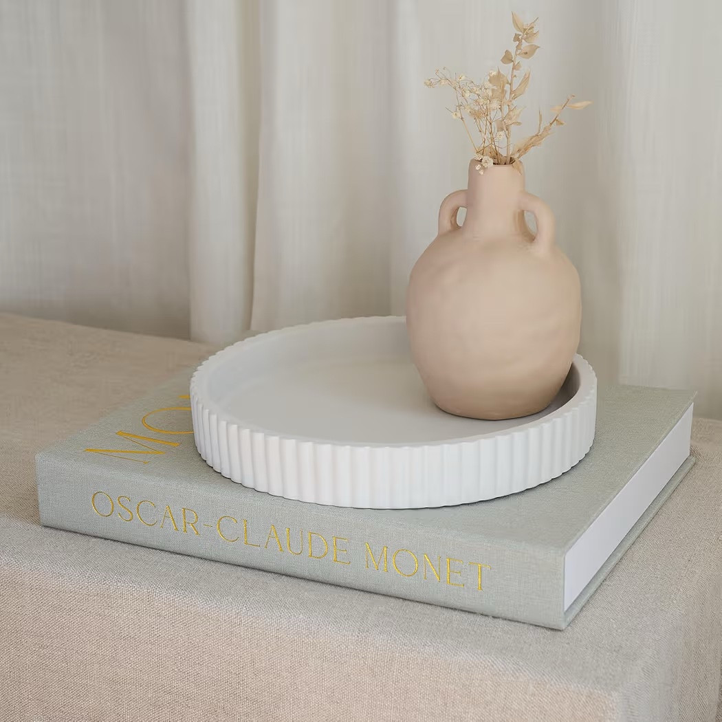 Amazon Decor Finds ⭐️

Decorative Concrete Tray & Book-
Great for styling a book shelf or coffee table 

Wood knot chain- affordable and unique decor 

#LTKSaleAlert #LTKU #LTKHome