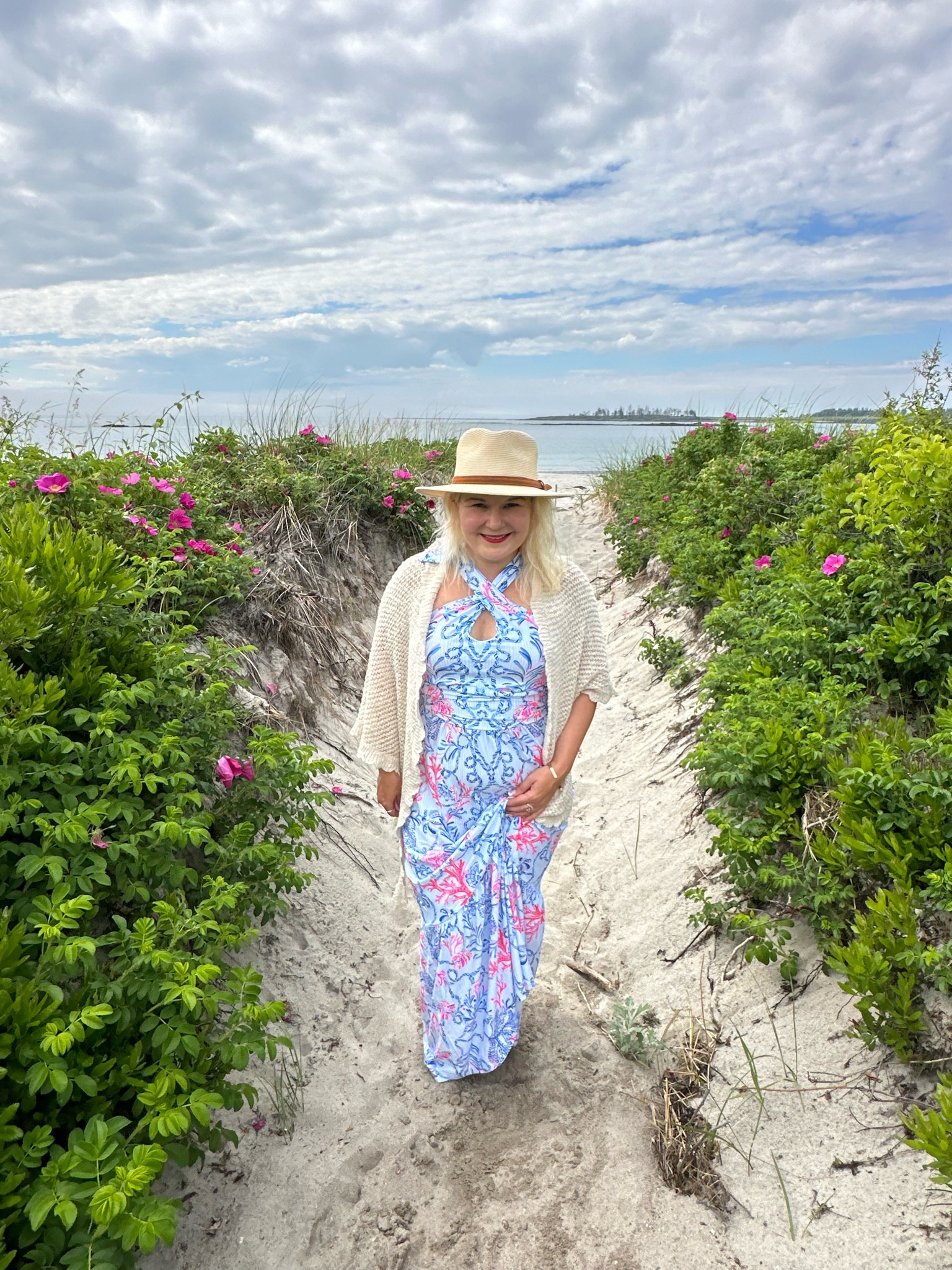 One of my favorite July purchases. This Lilly Pulitzer dress has been on repeat all month. Wearing a six. 

#LTKWedding #LTKSeasonal #LTKWorkwear