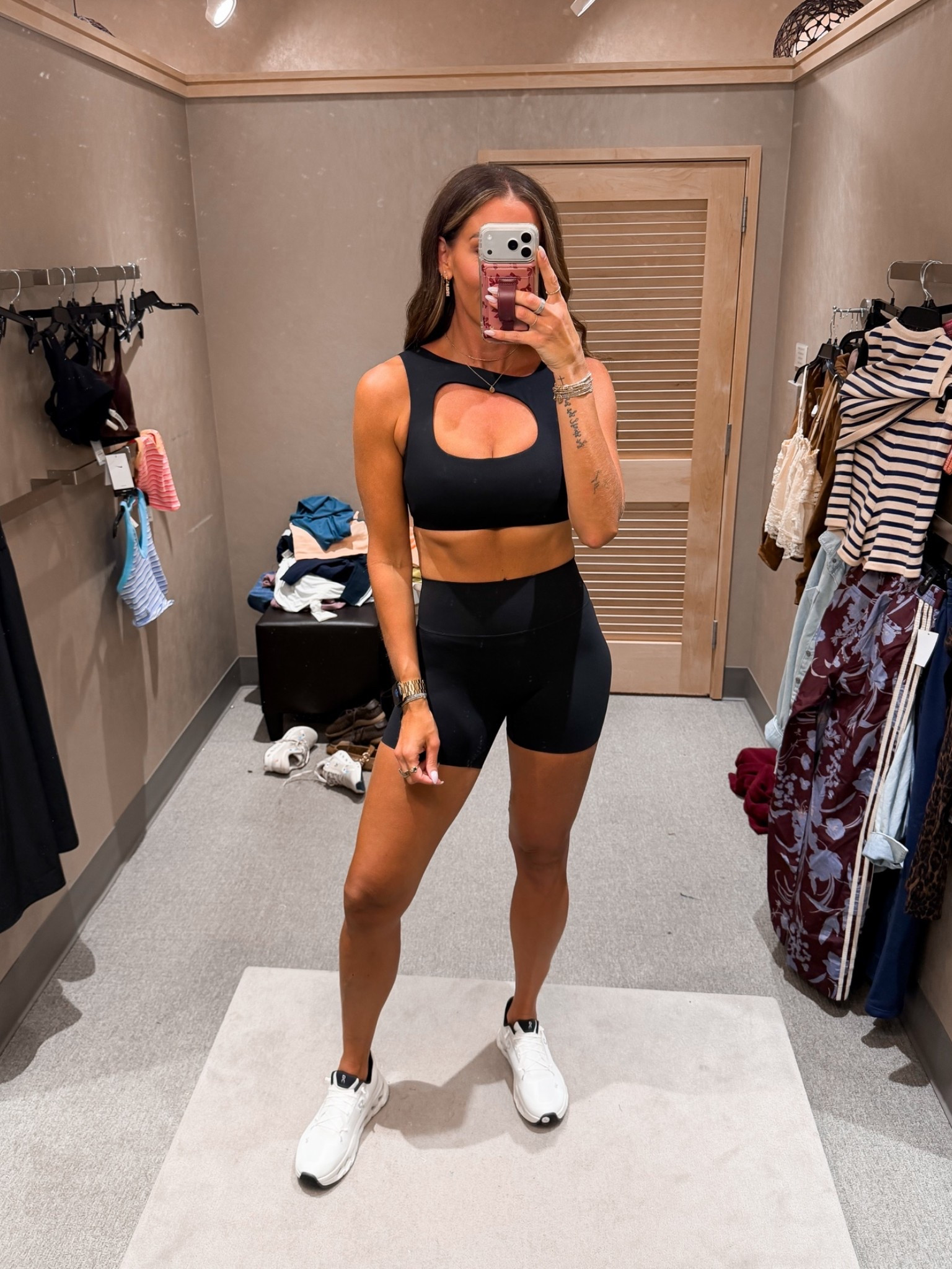 Bra top-medium
Shorts/small

#LTKootd #LTKActive #LTKfitnessgoals