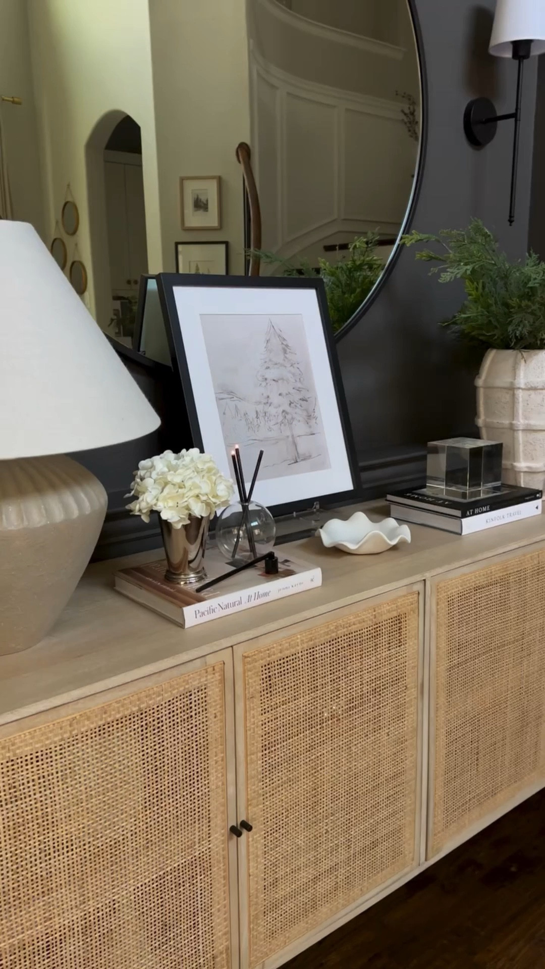 The first impression 🖤 

I’m fully embracing winter and the feeling it brings the second you step inside. Cozy, warm and elevated pieces that catch your attention while feeling effortless.

#winterstyling #entrywayinspo #cozydecor #entrytabledecor #wintervibes

#LTKselfcare #LTKHome