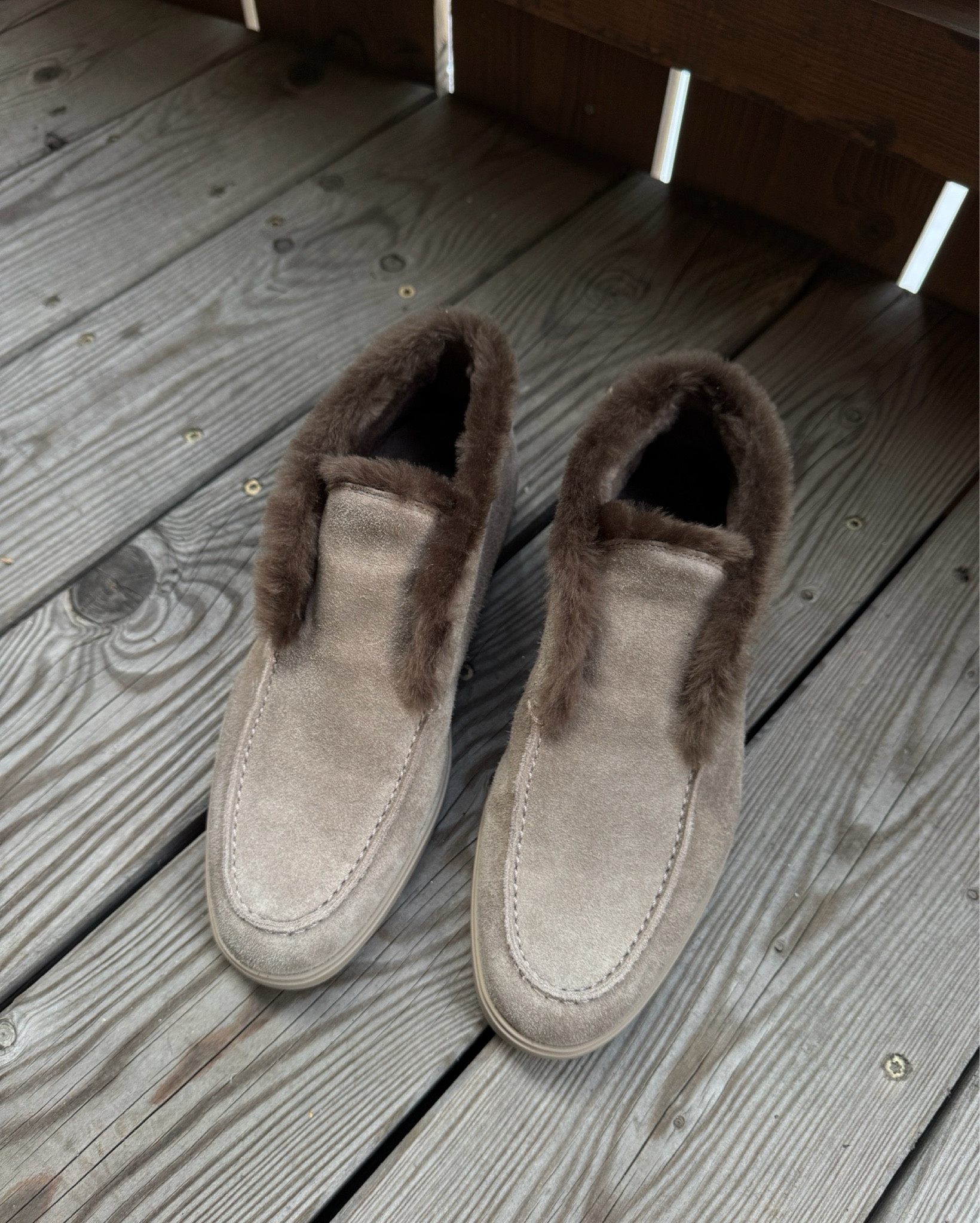 The suede fur loafers fit true to size. If unsure size down because for me everything fit from like 37.5 up 38.5 and I am a 38.5
