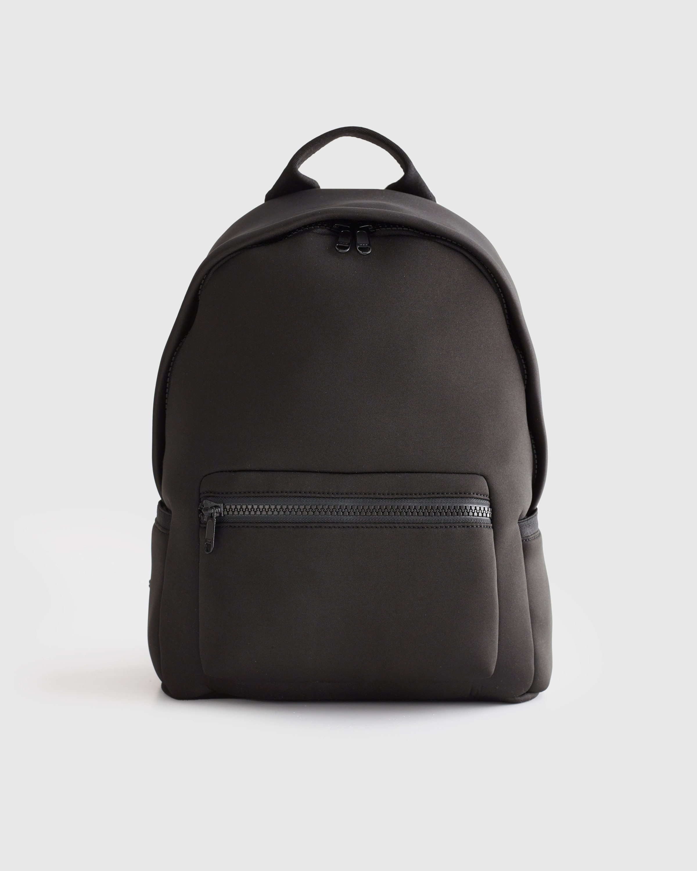 Quince | Women's All-Day Neoprene Backpack in Black | Quince