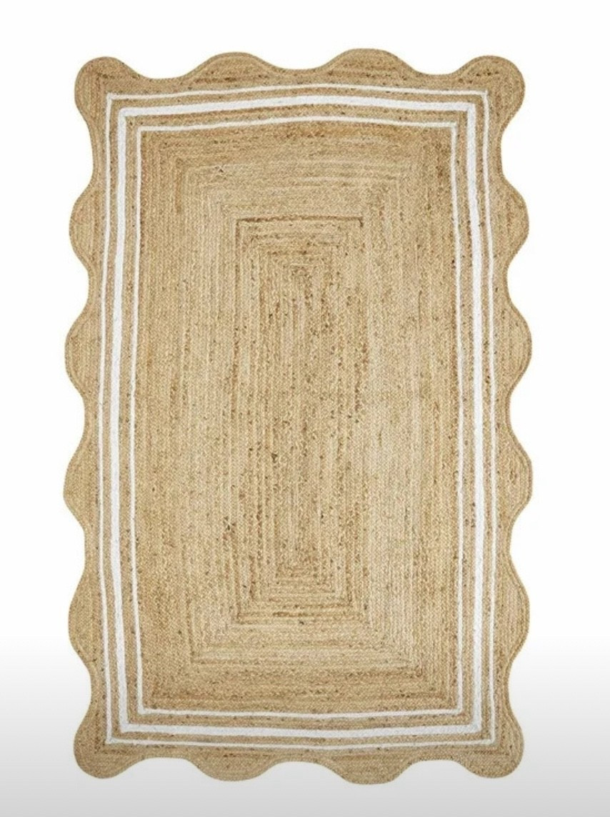 Jute rug 
Scalloped rug 
Area rug 
Kitchen rug 
Home decor 


#LTKStyleTip #LTKHome