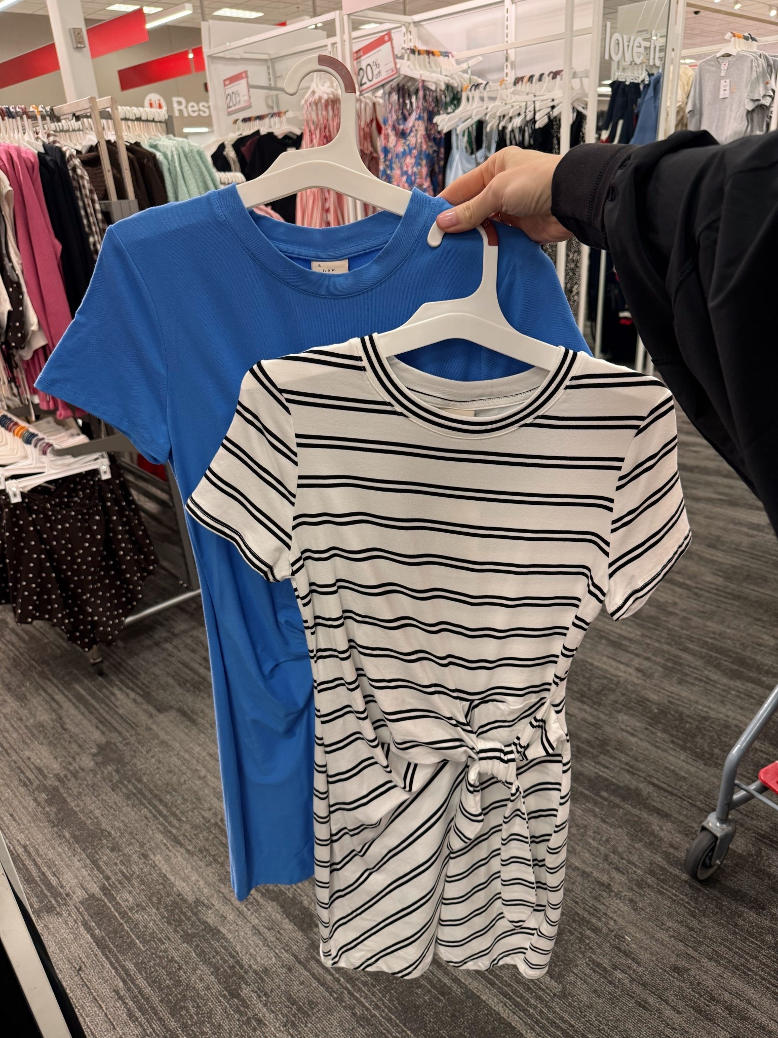 $25 tie-front dresses at Target 

#LTKSeasonal #LTKgrwm #LTKootd